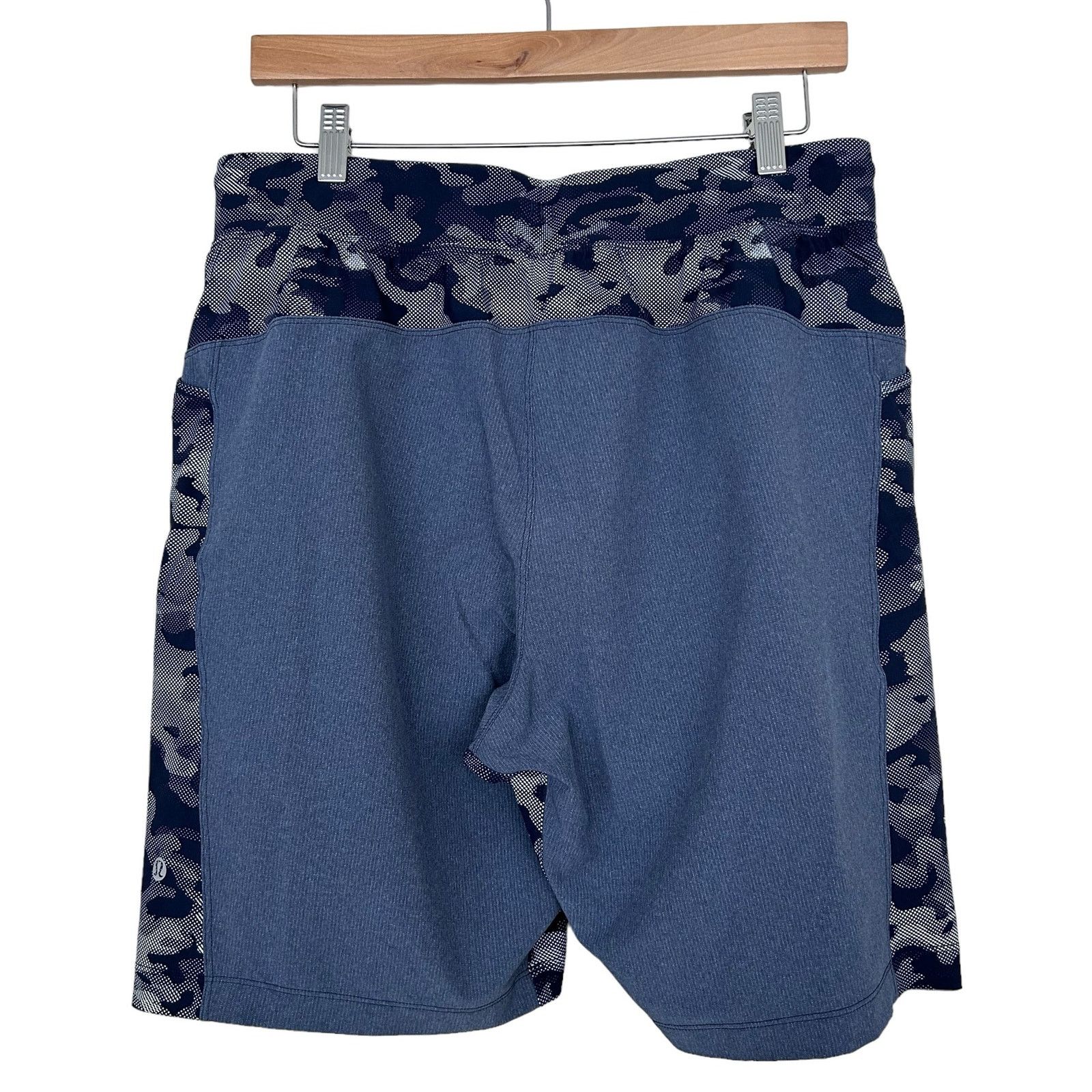 Lululemon Lululemon Blue Camo Namaste At The Beach Shorts Sz L Size US 31 - 4 Thumbnail
