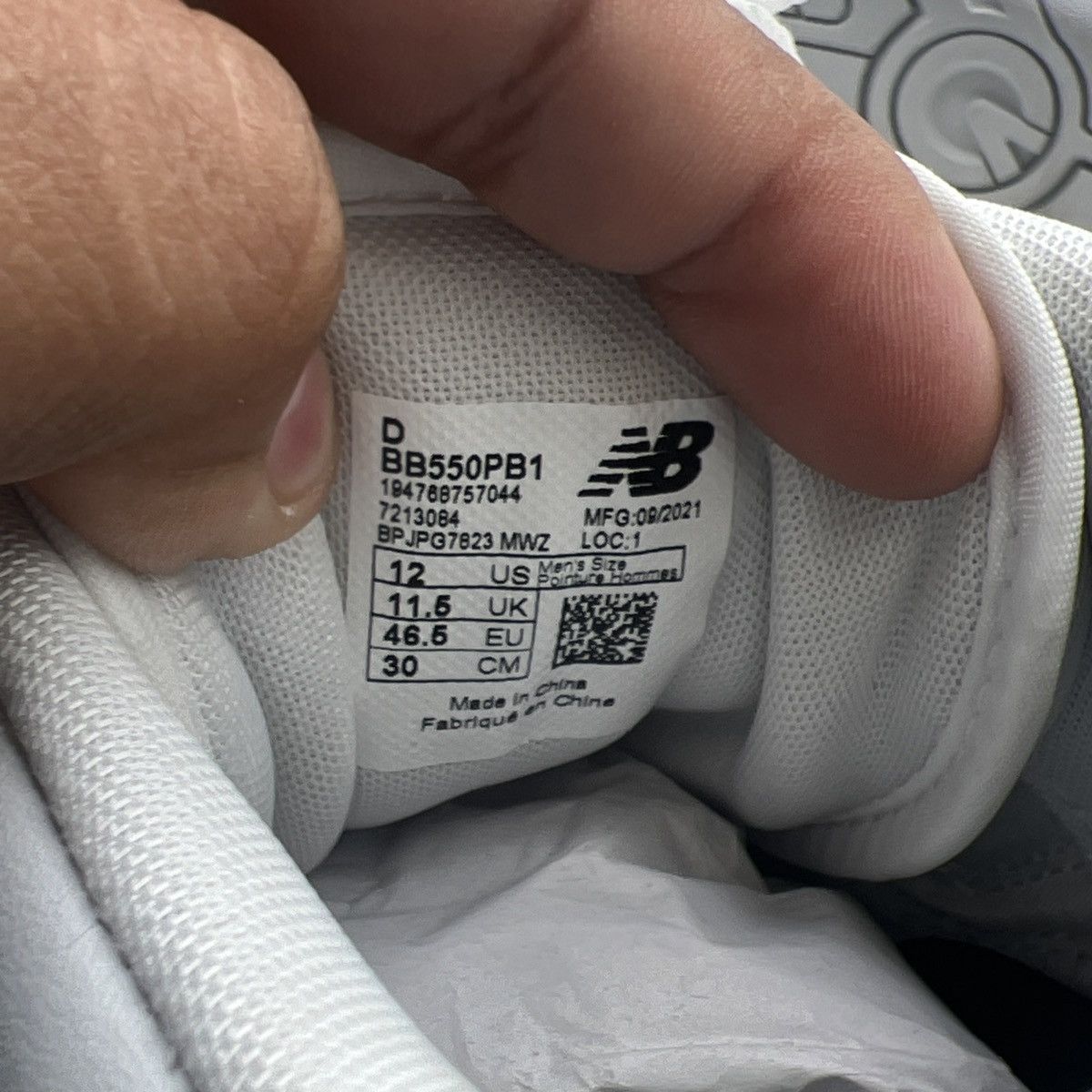 New Balance 550 white grey Size US 12 / EU 45 - 8 Thumbnail