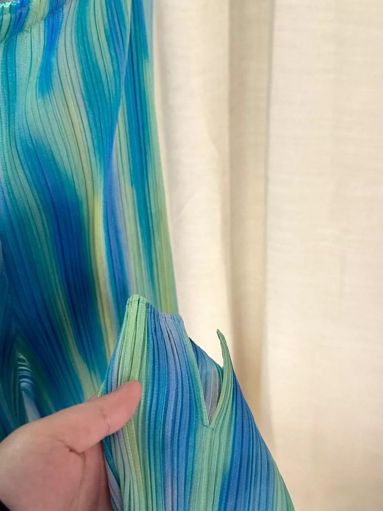Issey Miyake issey miyake size:3 Aurora blue and green trousers 2505-Ne Size 42" / US 20 - 4 Thumbnail