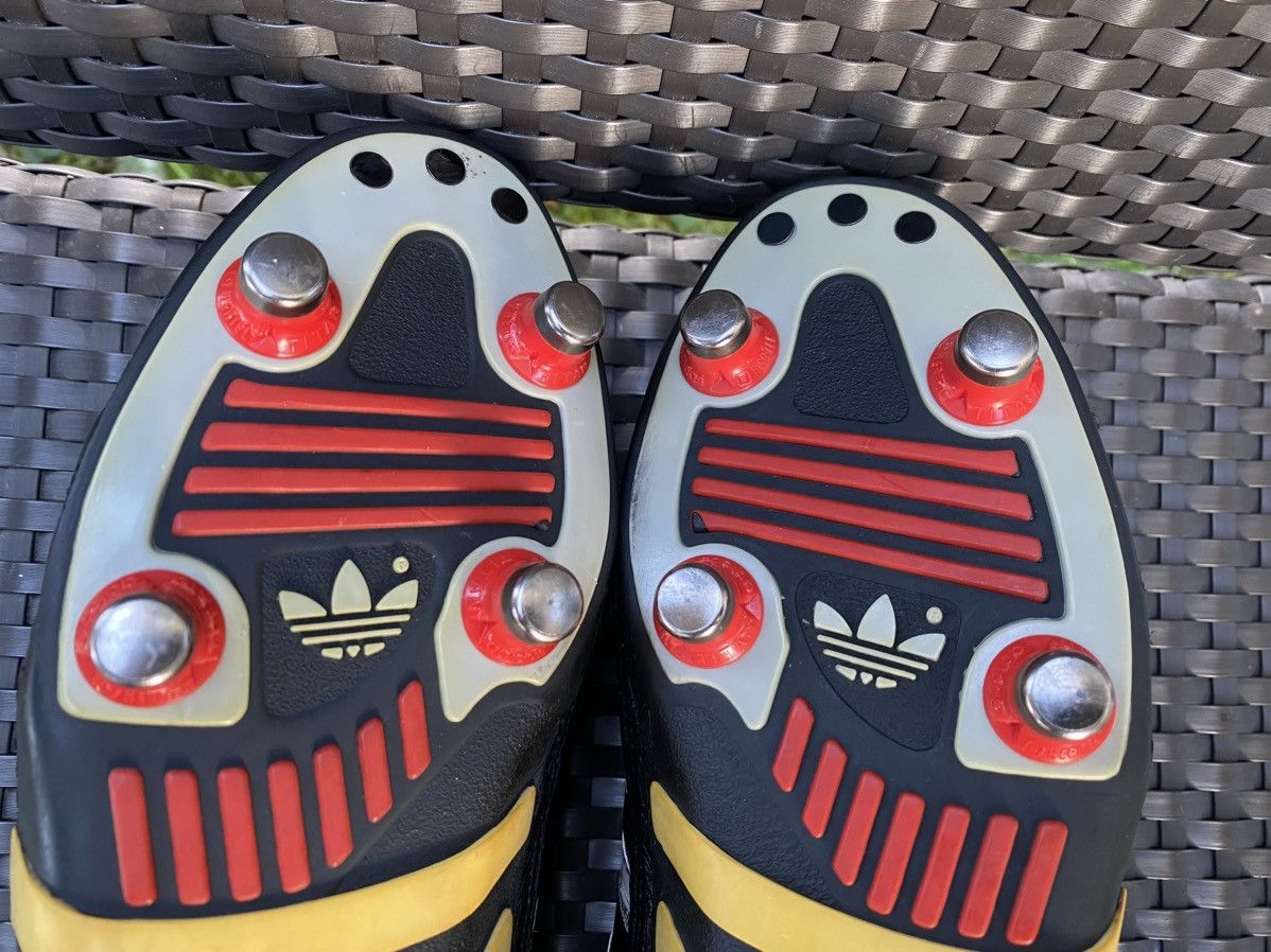 Adidas Vintage Adidas Etrusco Unico 80s Football Soccer Shoes NEW Size US 7 / EU 40 - 11 Thumbnail