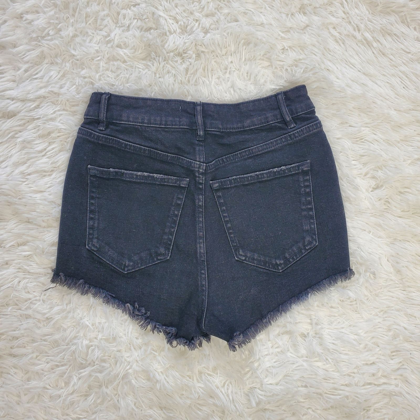 Zara Zara Black High Rise Denim Shorts 4 Size 27" / US 4 / IT 40 - 6 Thumbnail