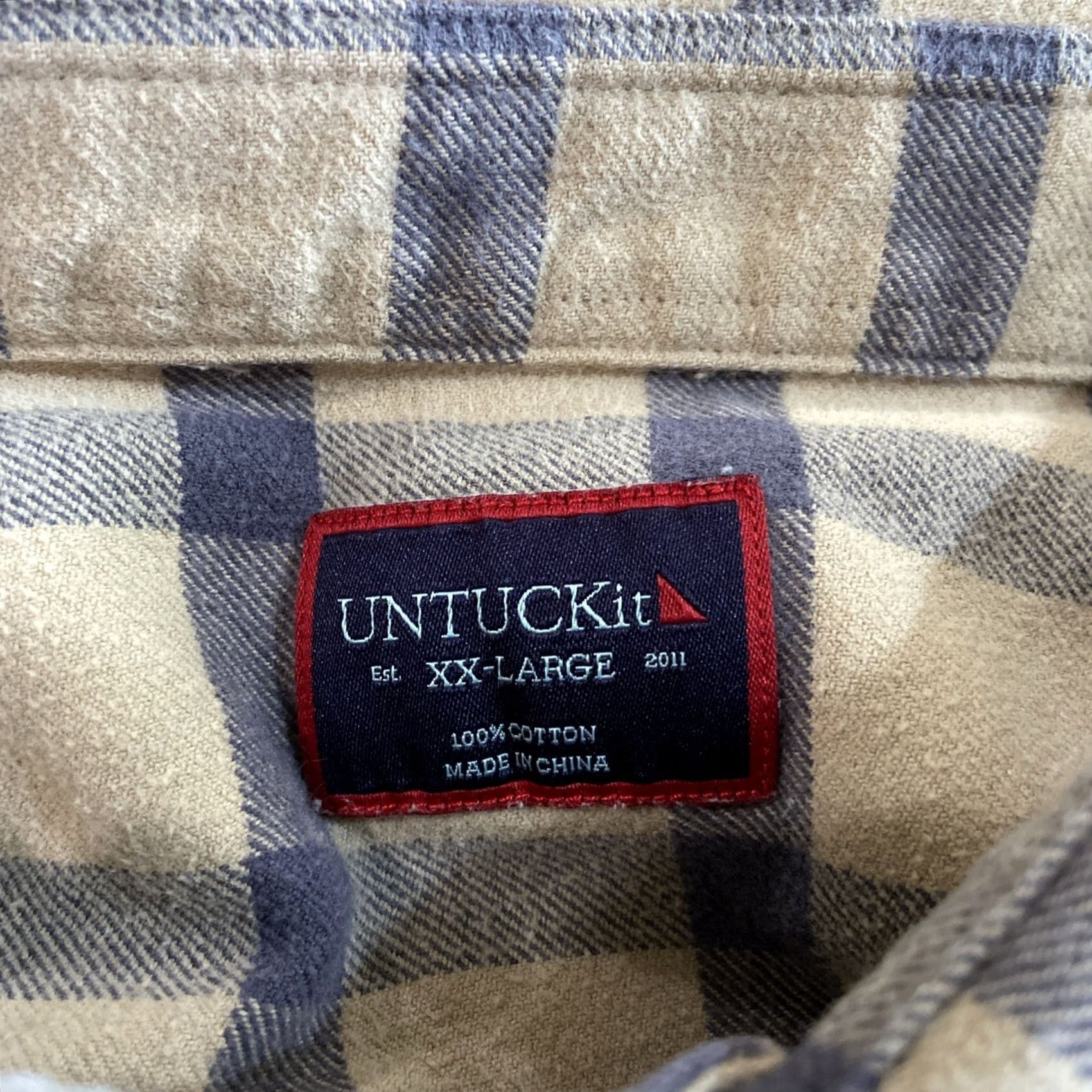 UNTUCKit UNTUCKit Shirt Mens 2XL Plaid Beige Flannel Long Sleeve Button Up Size US XXL / EU 58 / 5 - 2 Thumbnail