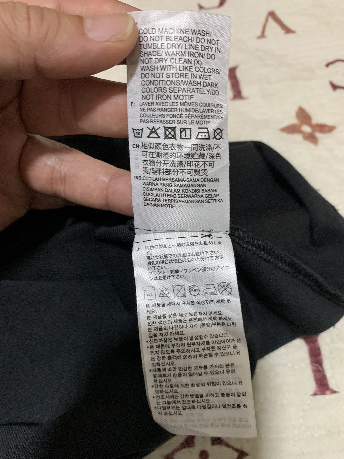 Adidas 🔥🔥🔥Adidas Moussy Tee Size US M / EU 48-50 / 2 - 16 Thumbnail