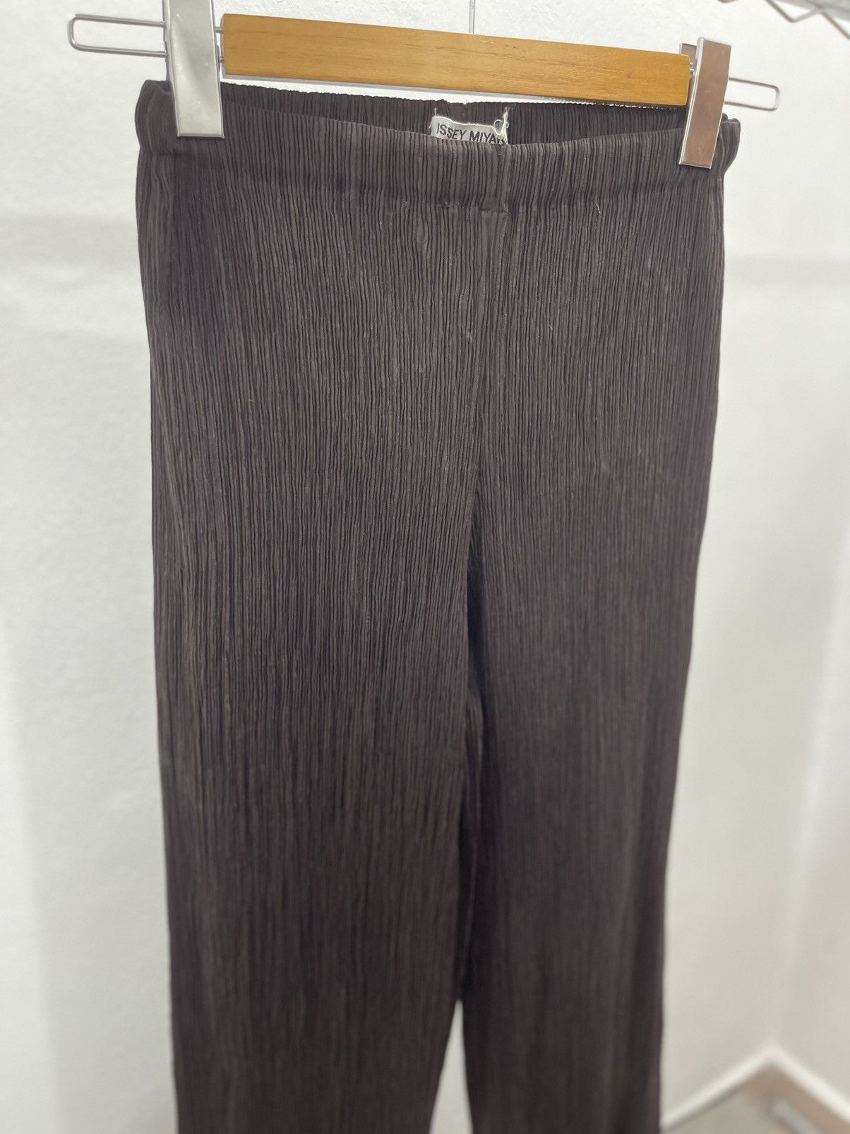 Issey Miyake Issey Miyake WhiteLabel Pleated Straight Pants Brown Size 28" / US 6 / IT 42 - 4 Thumbnail