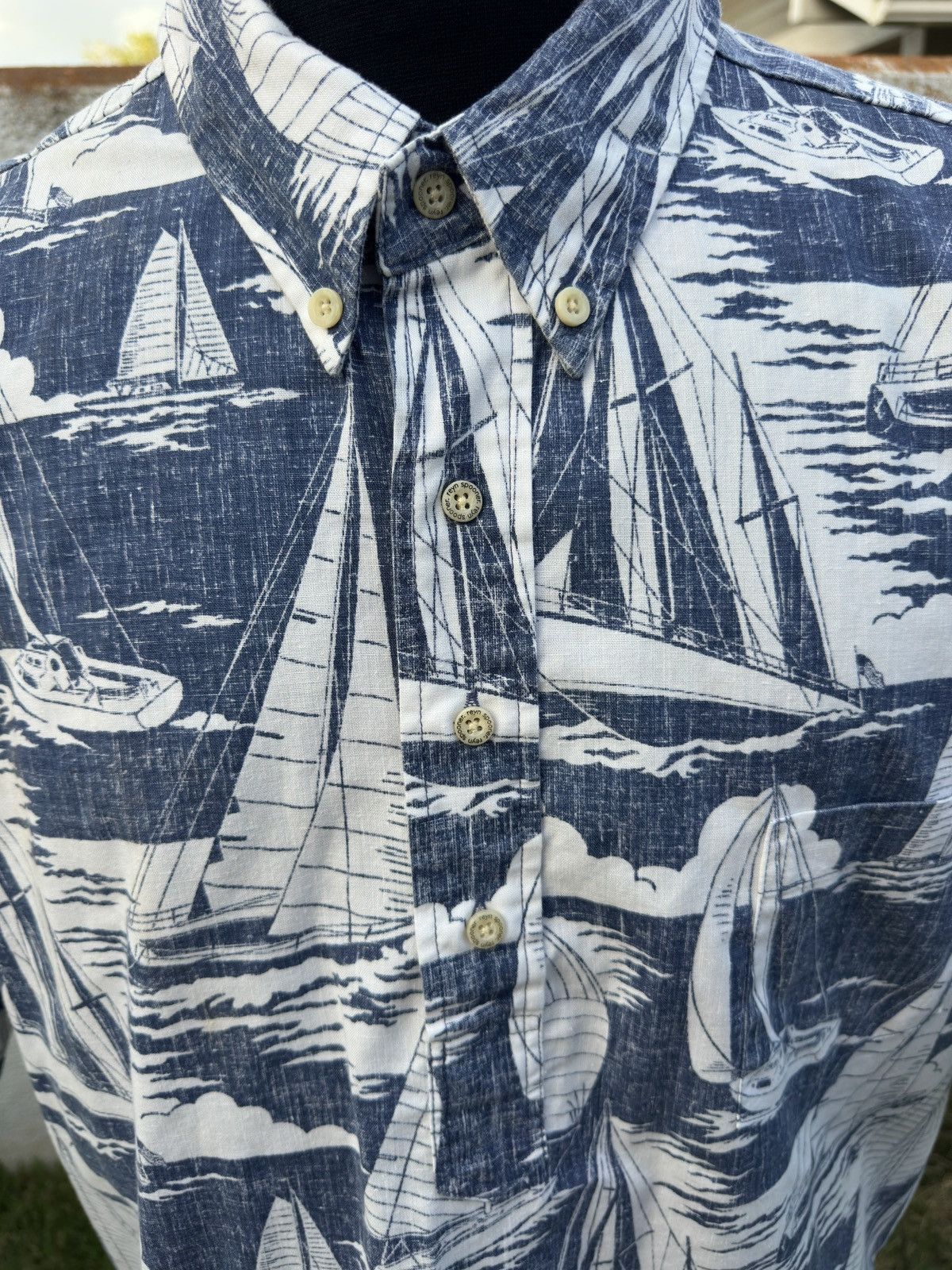 Reyn Spooner Reyn Spooner Hawaiian Print Blue/White 3/4 Button Men's 2XL Size US XXL / EU 58 / 5 - 3 Thumbnail