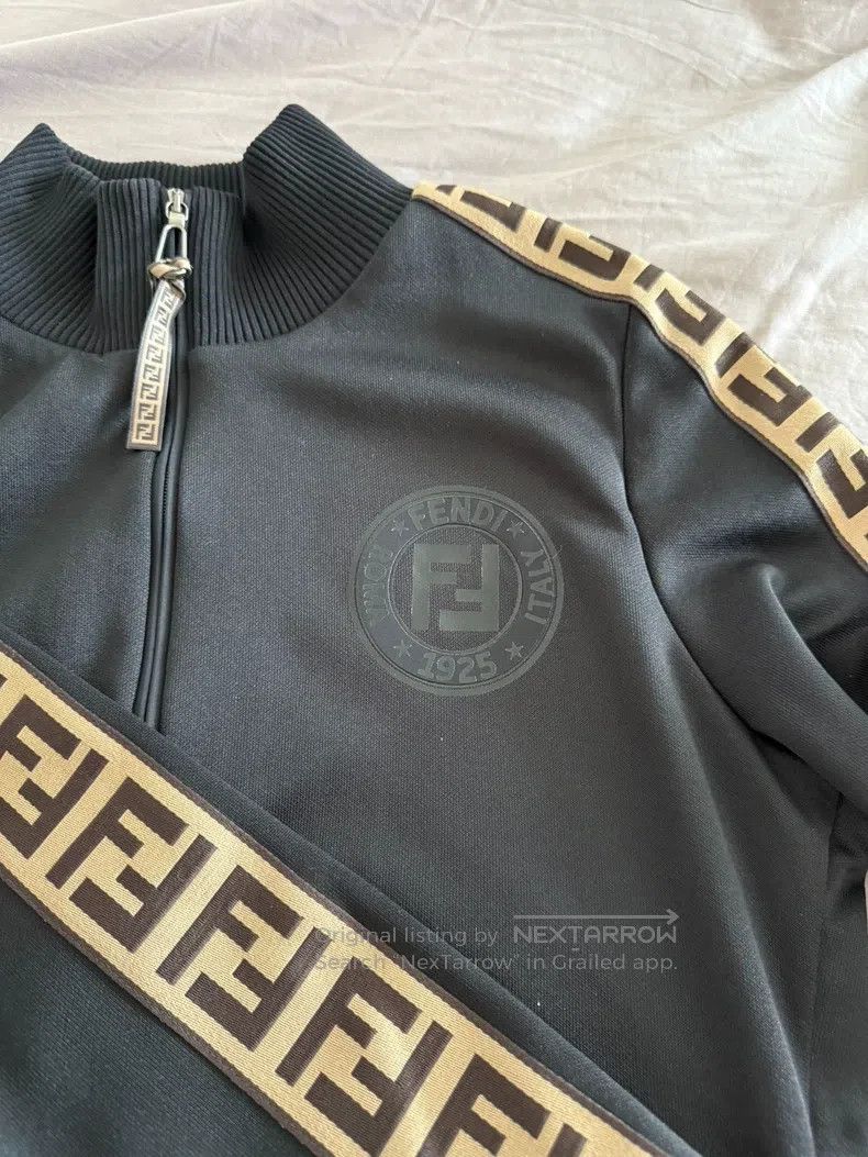 Fendi Fendi Classic women's jacket Size XS / US 0-2 / IT 36-38 - 4 Thumbnail
