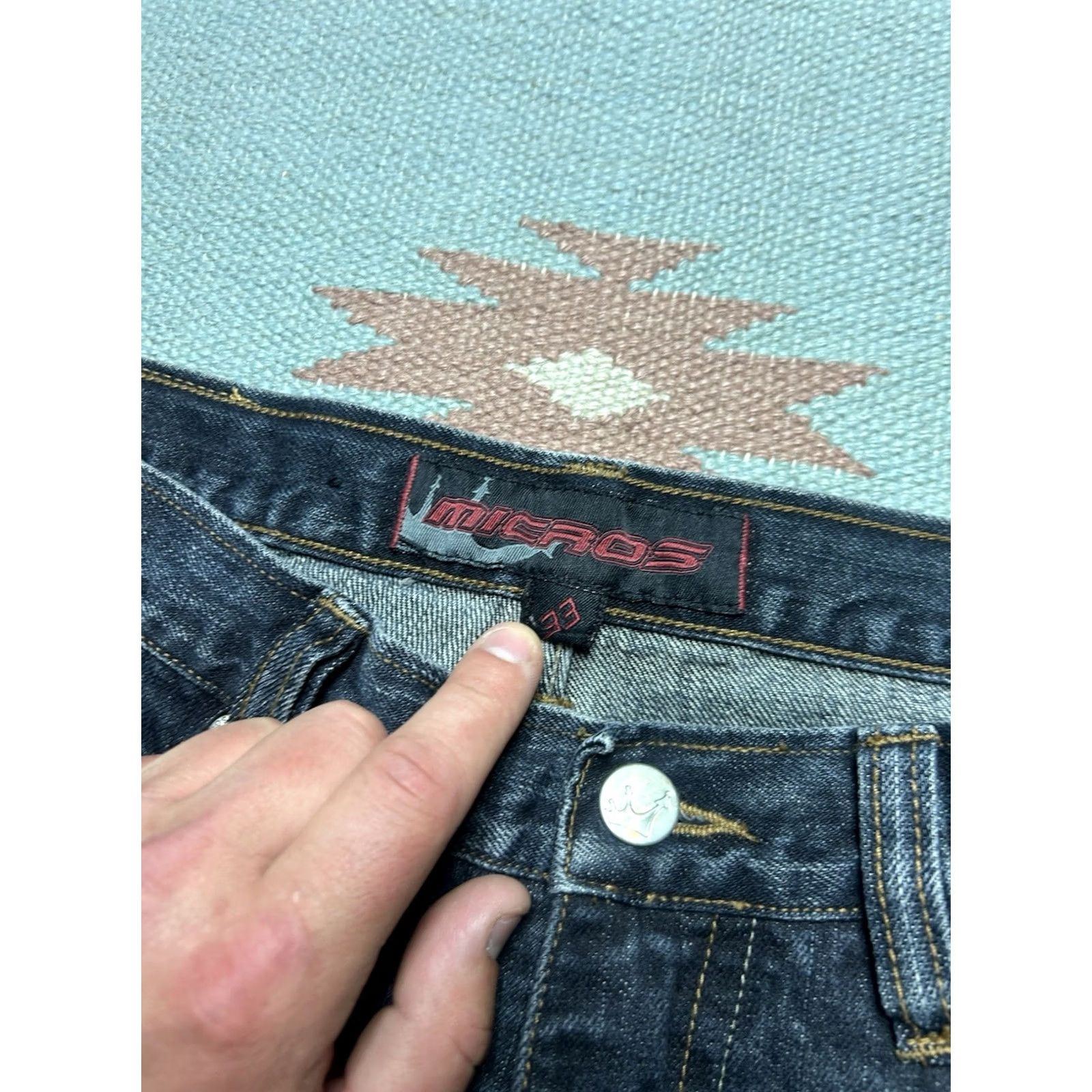 Vintage VINTAGE baggy jeans shorts jorts embroidered wide leg dark wash 33 blue Mens 33 Inseam 12” 21.5” 11.5” Size US 33 - 7 Thumbnail