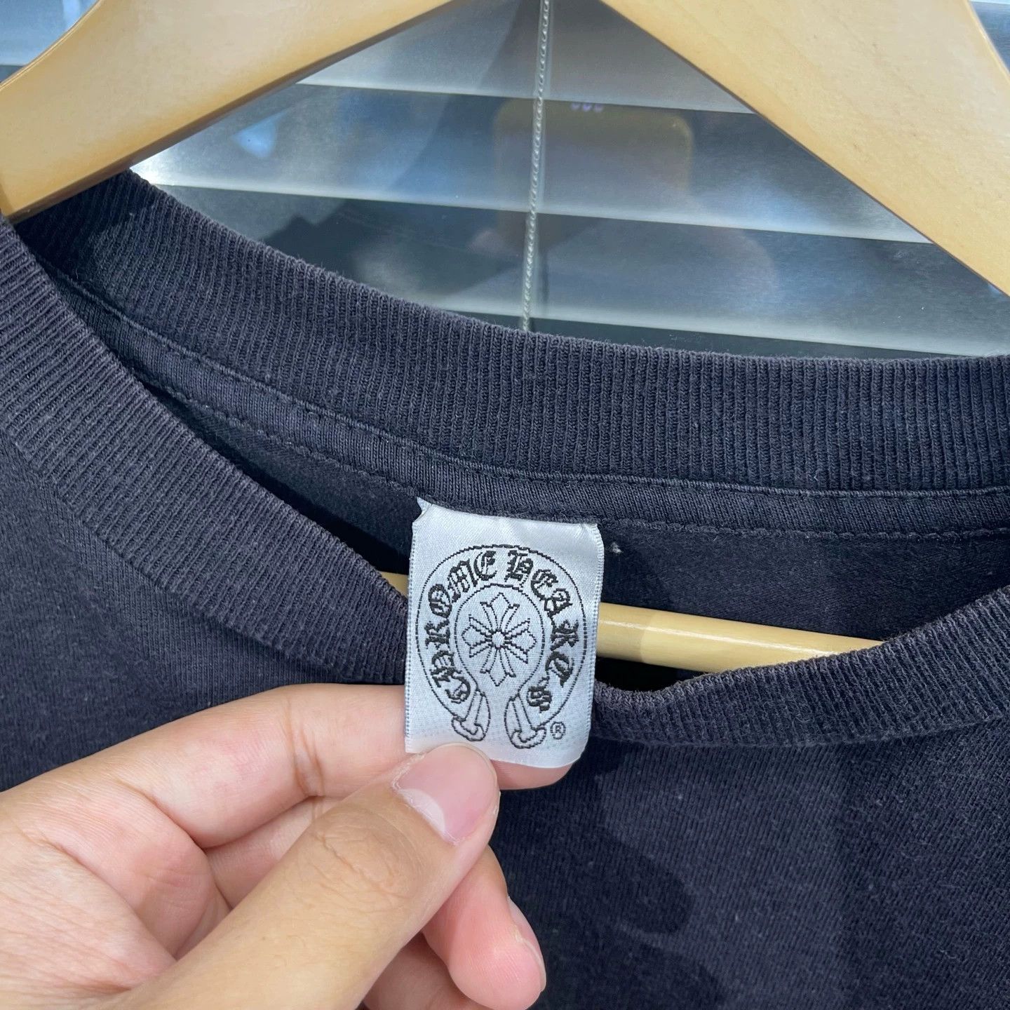 Chrome Hearts Chrome Hearts London Kylin Arm Long Sleeve M 95 (Print Flaw) Size US M / EU 48-50 / 2 - 3 Thumbnail