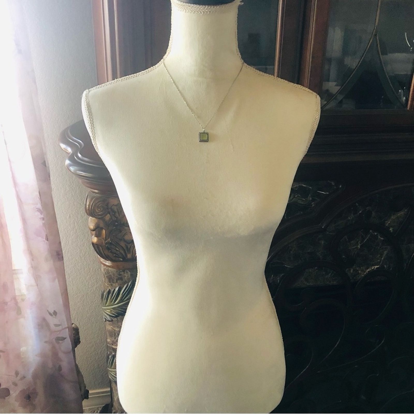 Handmade Handcrafted faceted dome peridot pendant on chain necklace Size ONE SIZE - 7 Thumbnail
