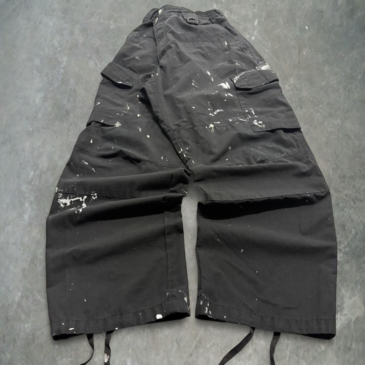 Vintage Crazy Vintage Y2K 2000s Baggy Black Paint Splatter Streetwear Style Grunge Cargo Pants! Size US 36 / EU 52 - 3 Thumbnail