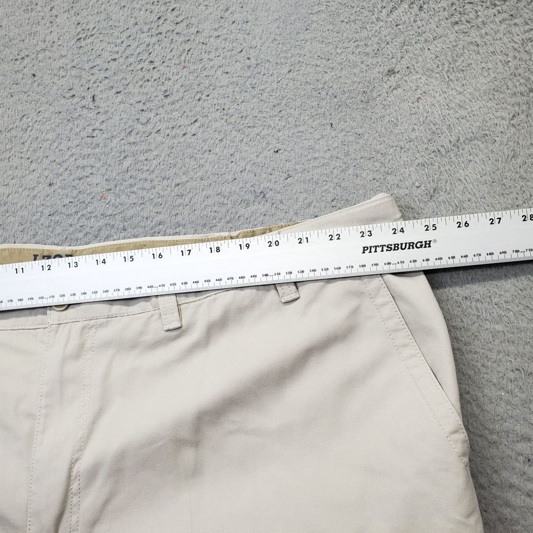 Izod IZOD Mens Cargo Shorts Tan 48 Saltwater Flat Front Regular Fit Utility Pocket Short Size US 32 / EU 48 - 5 Thumbnail