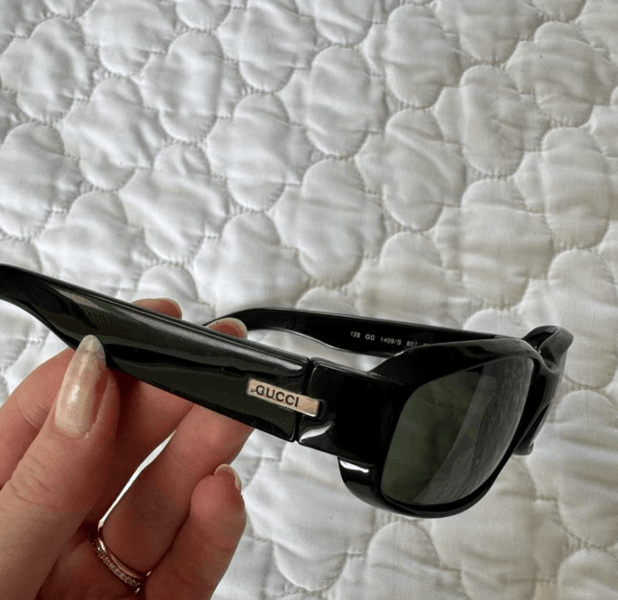 Gucci × Tom Ford × Vintage Gucci Sunglasses 1998 Mask Shield Sport Bike Pop Vintage Size ONE SIZE - 1 Thumbnail