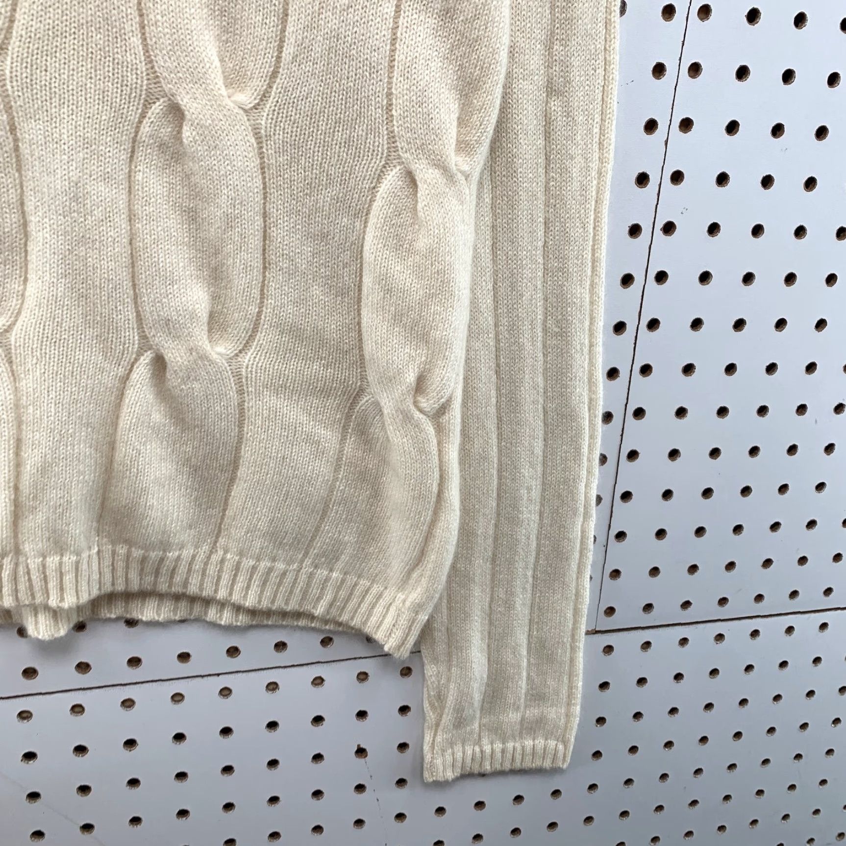 Vintage VINTAGE Pure Cashmere 100% Cashmere Sweater Hoodie Womens XL Beige Cable Knit Soft Size XL / US 12-14 / IT 48-50 - 7 Thumbnail