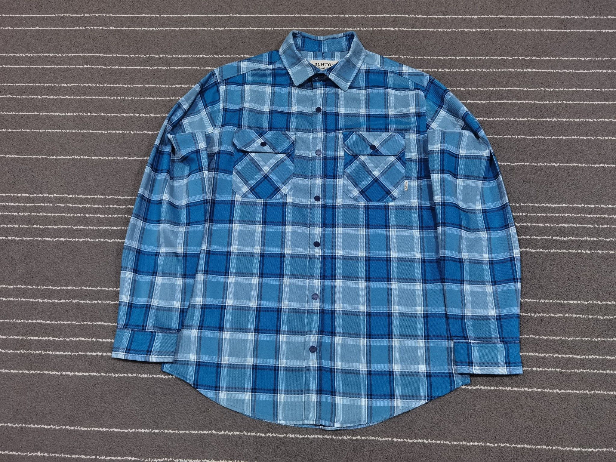 Burton BURTON button up flannel M 7067 Size US M / EU 48-50 / 2 - 1 Thumbnail