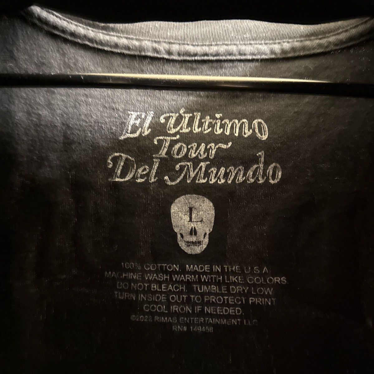 Other Bad Bunny El Ultimo Tour del Mundo Tee Size US L / EU 52-54 / 3 - 3 Thumbnail