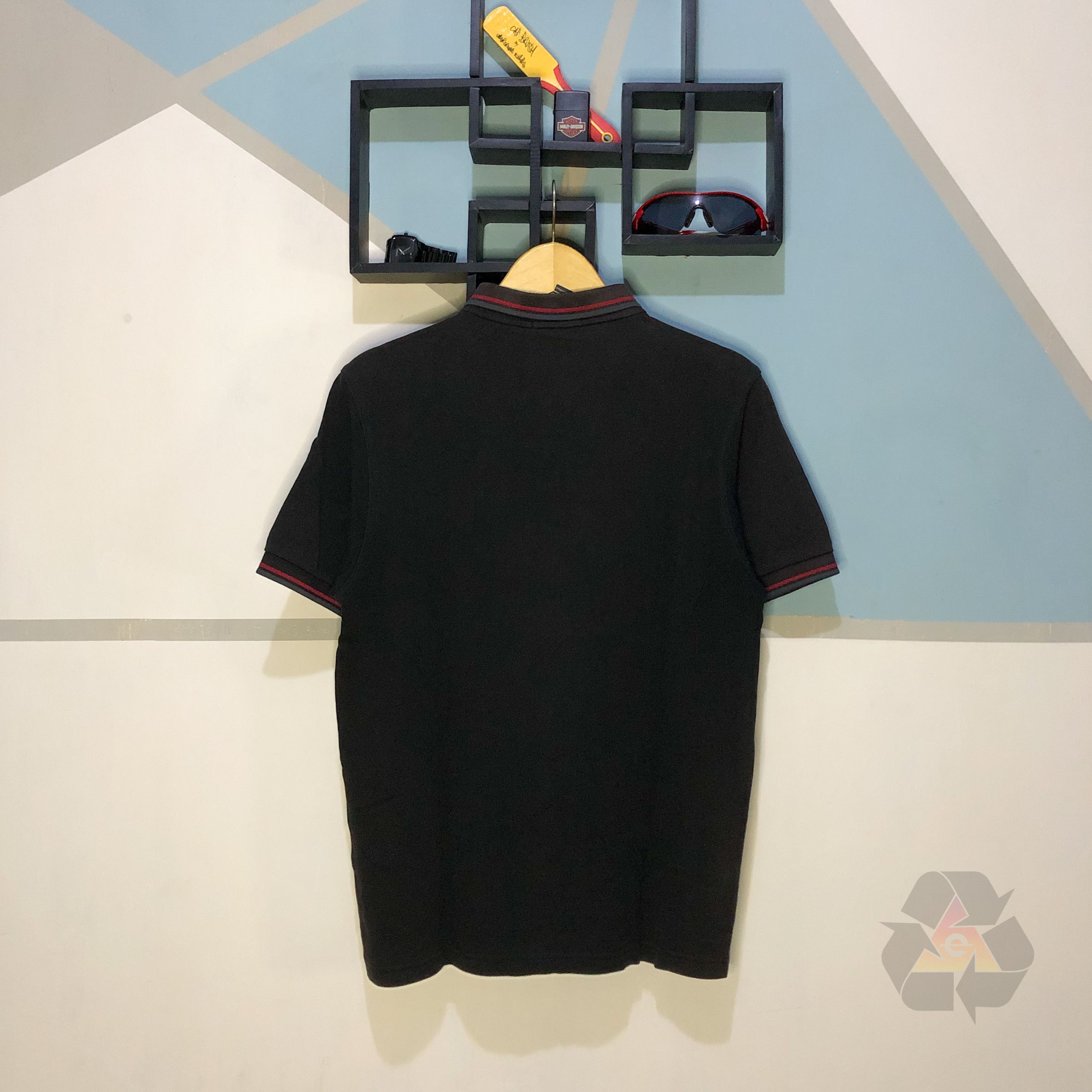 Fred Perry × Vintage Fred Perry Polo Shirt Black On Black Y2K Size US M / EU 48-50 / 2 - 10 Thumbnail