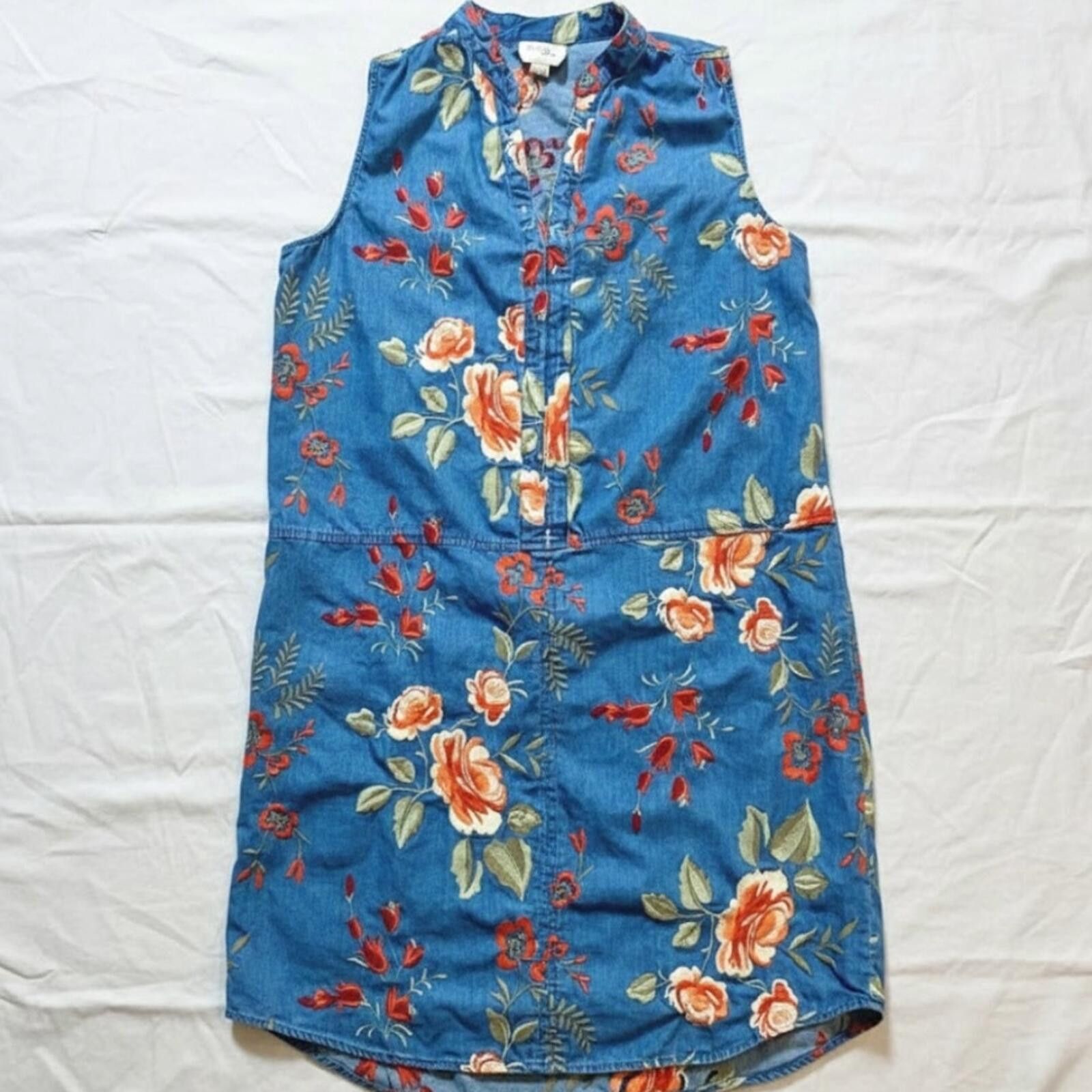 Other Beige by ECI Blue Floral Embroidered Dress Womens 8 Size M / US 6-8 / IT 42-44 - 1 Thumbnail