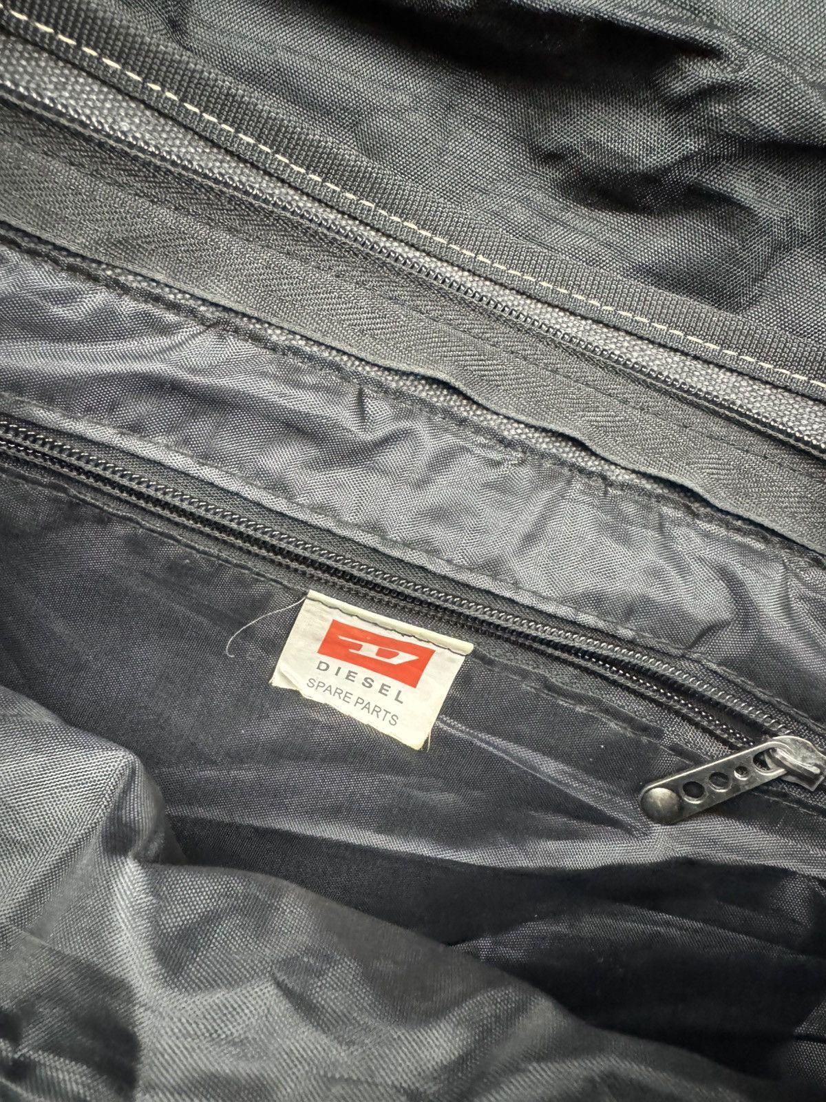 Diesel Vintage Y2K Diesel Messenger Crossbody Japanesse denim Bag Size ONE SIZE - 9 Thumbnail
