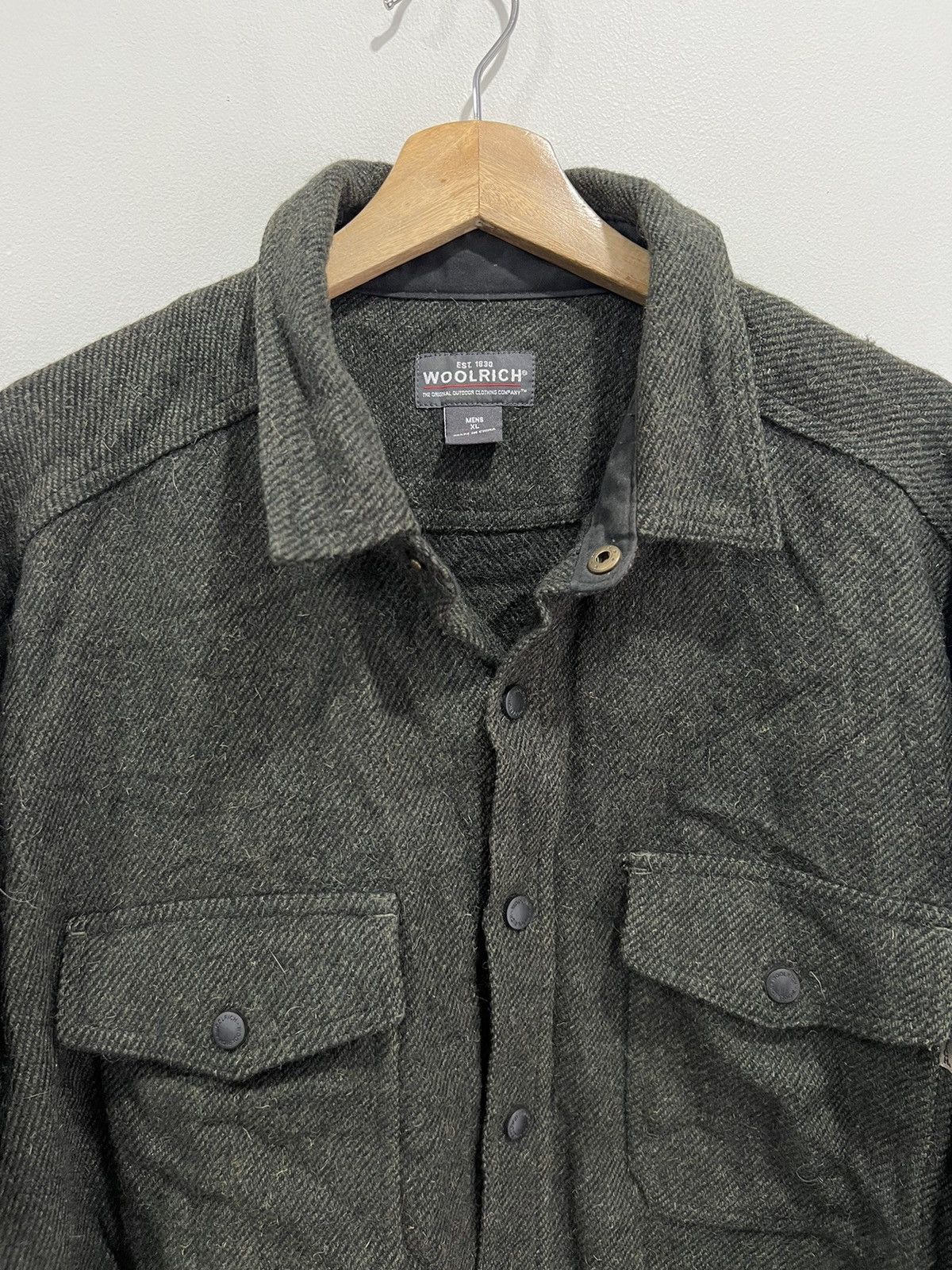 Woolrich Woolen Mills Vintage Woolrich Button Up Shirt Size US XL / EU 56 / 4 - 2 Thumbnail