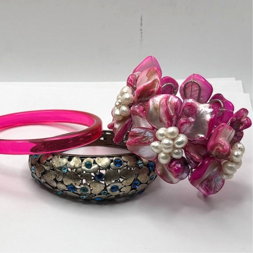 Other Y2K Pink & Yellow Floral Bracelet Bundle Size ONE SIZE - 3 Thumbnail