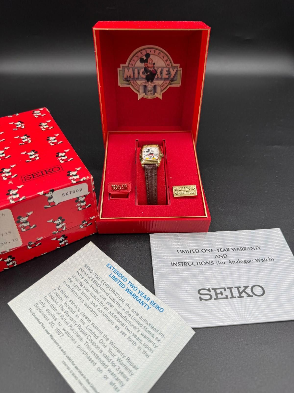 Seiko Classic 80's Mickey Mouse Face Leather Strap Watch Japan 2K0 Size ONE SIZE - 4 Thumbnail