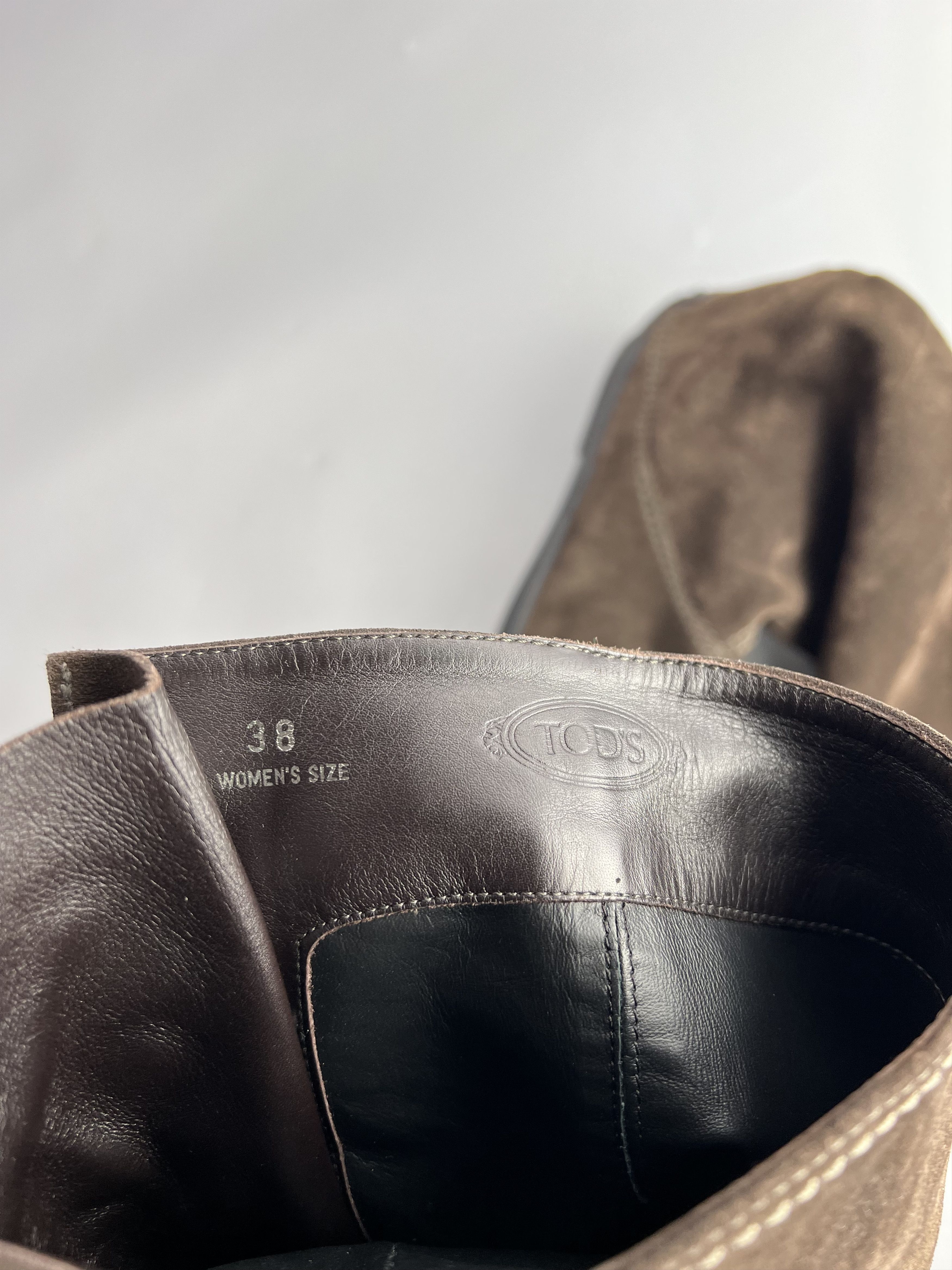 Tod's × Vibram Tod’s Brown Suede Knee High Boots Size 38 Size US 8 / IT 38 - 8 Thumbnail