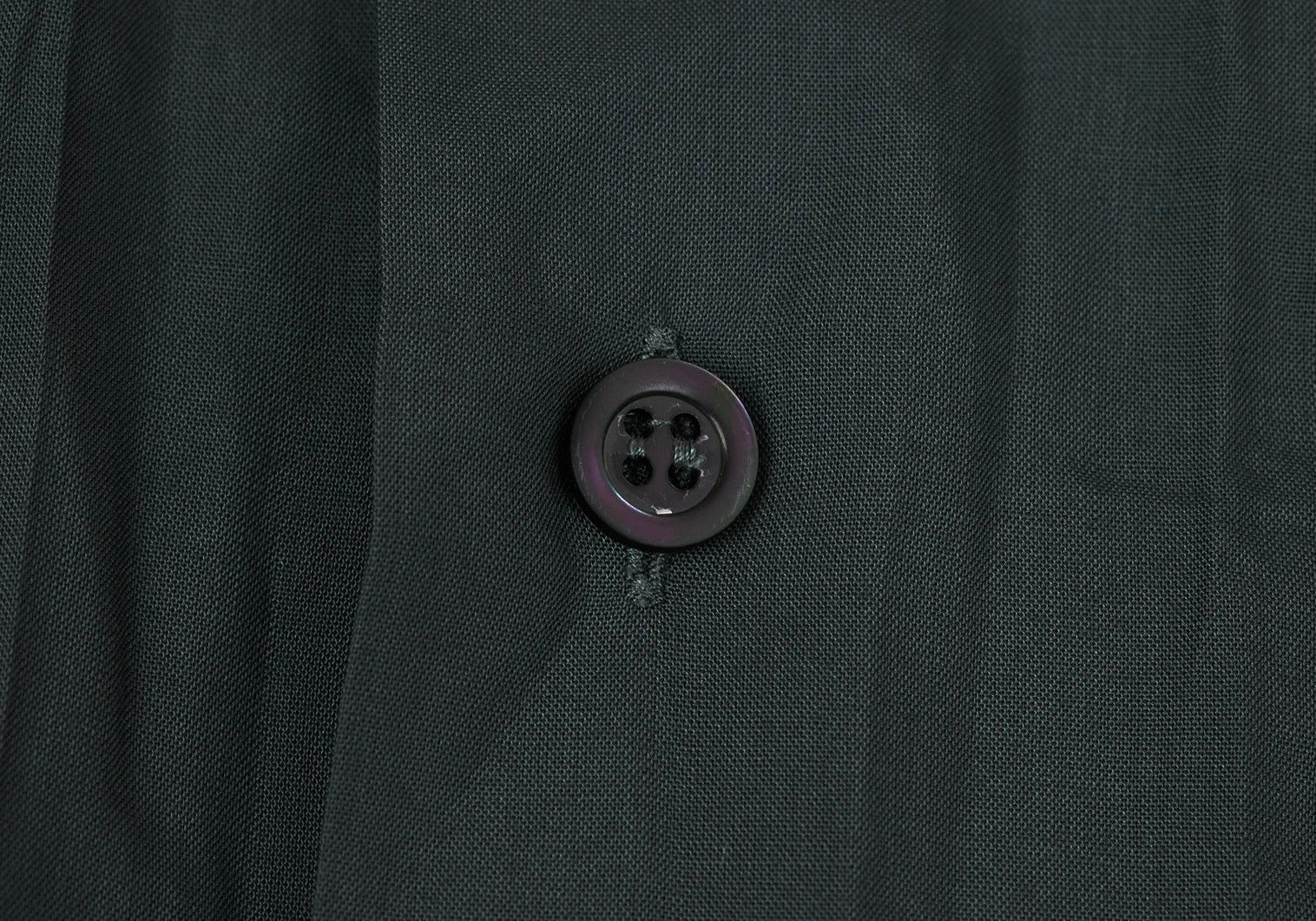 Issey Miyake Pleated Shirt in Blue Gray, Size M Size US M / EU 48-50 / 2 - 5 Thumbnail