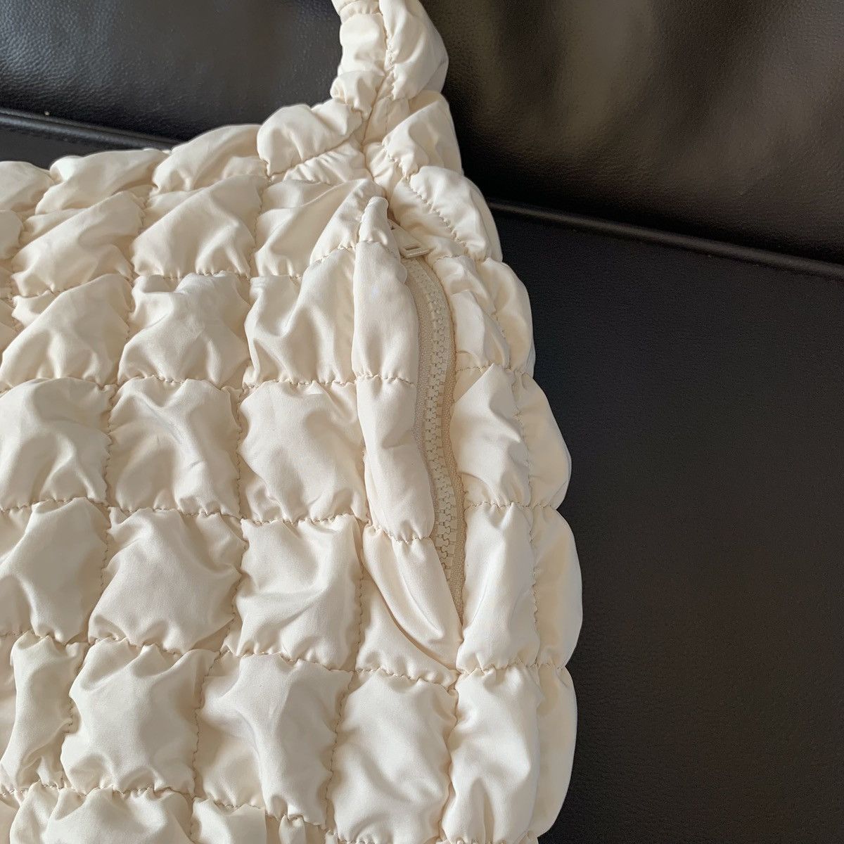 Cos COS Oversized Quilted Bag Size ONE SIZE - 4 Thumbnail