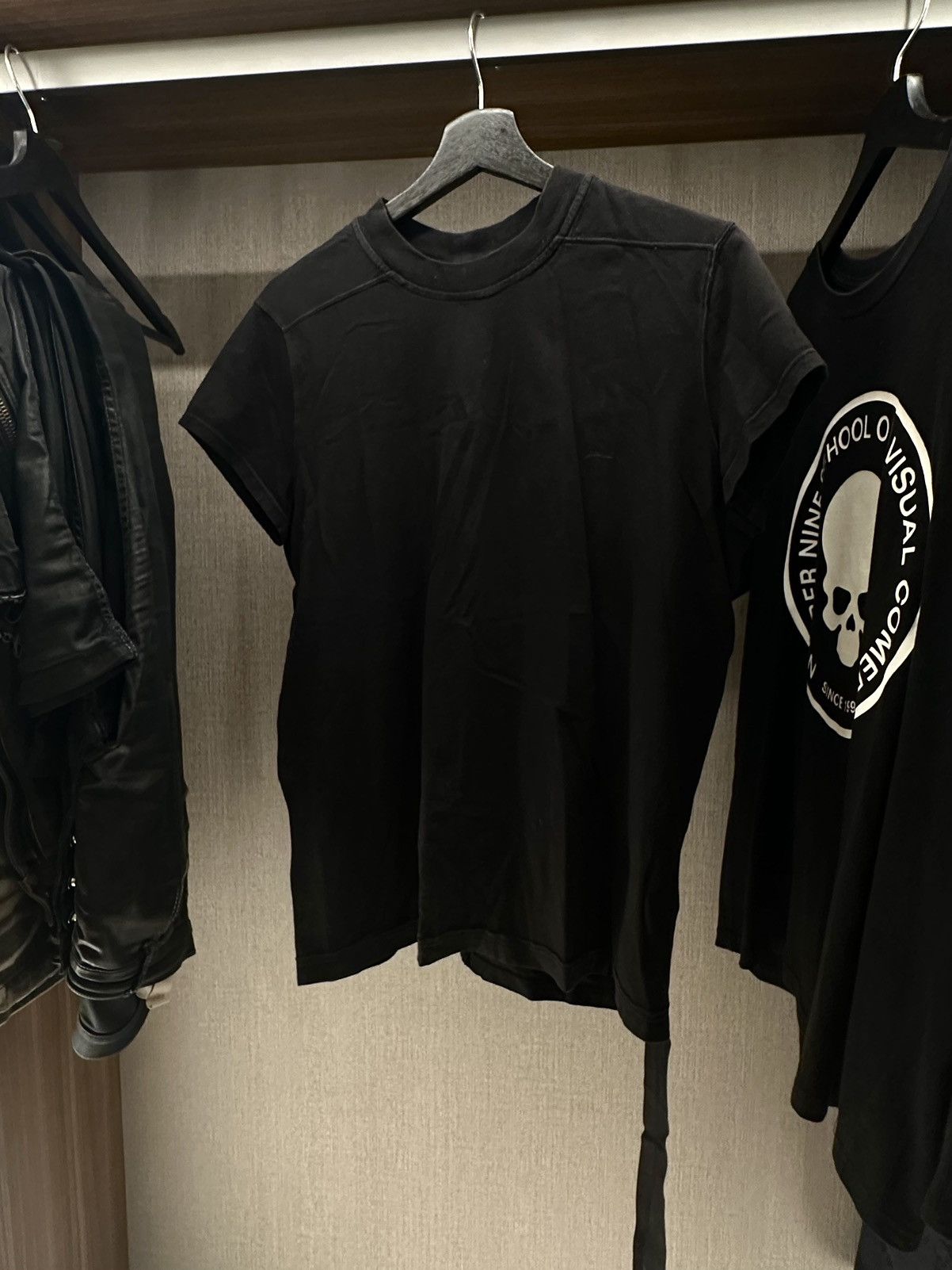 Rick Owens Rick Owens Short "small" level tee Size US S / EU 44-46 / 1 - 1 Thumbnail