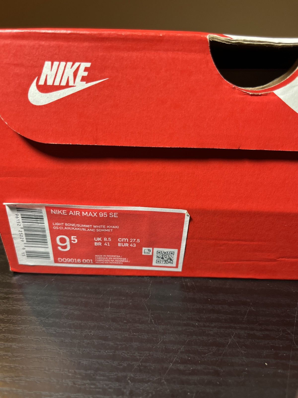 Nike Size 9.5 - Nike Air Max 95 Social FC RARE PE 📦FAST SHIPPING📦 Size US 9.5 / EU 42-43 - 7 Thumbnail