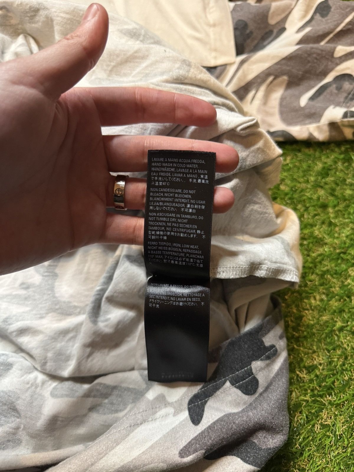 Balenciaga Balenciaga Double Layer Camo Bear T-Shirt Size US XS / EU 42 / 0 - 7 Thumbnail