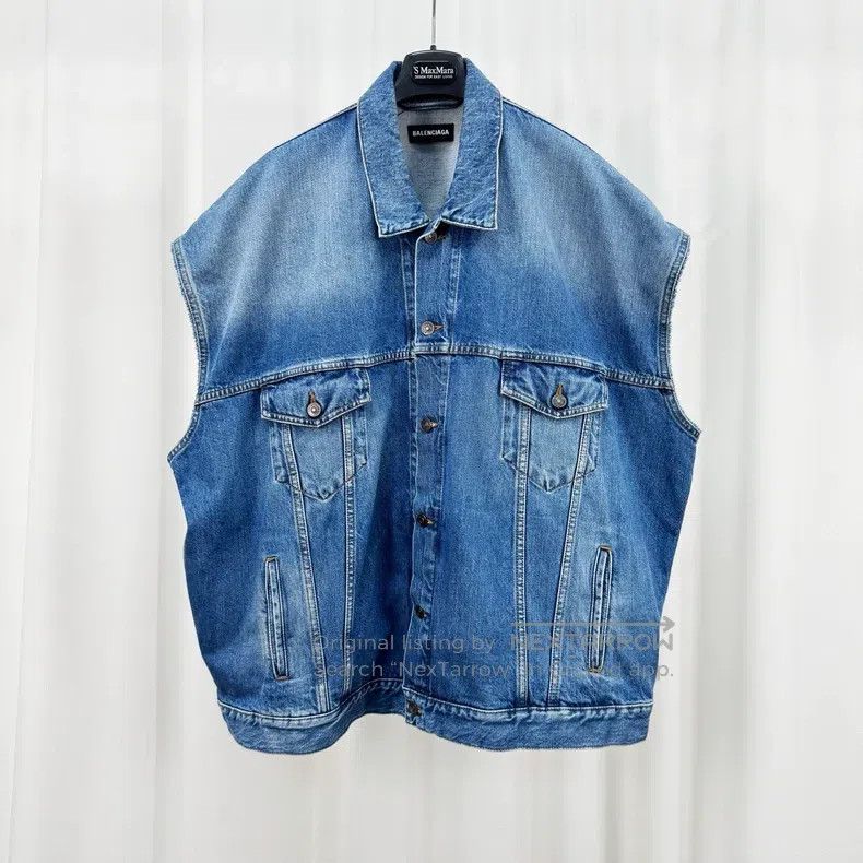 Balenciaga Balenciaga Oversized Washed Denim Vest Size US S / EU 44-46 / 1 - 1 Thumbnail