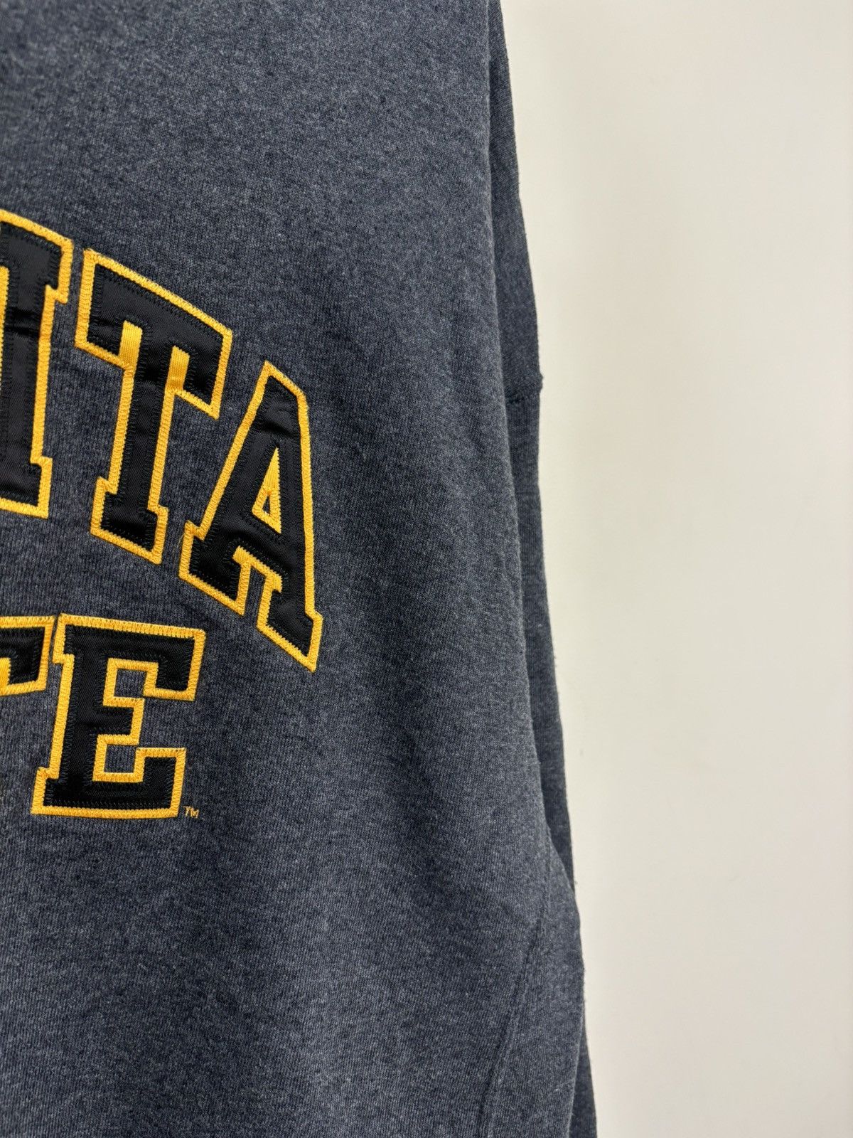 Russell Athletic Vintage Russell Athletic Wichita State University Sweatshirt Size US XXL / EU 58 / 5 - 6 Thumbnail