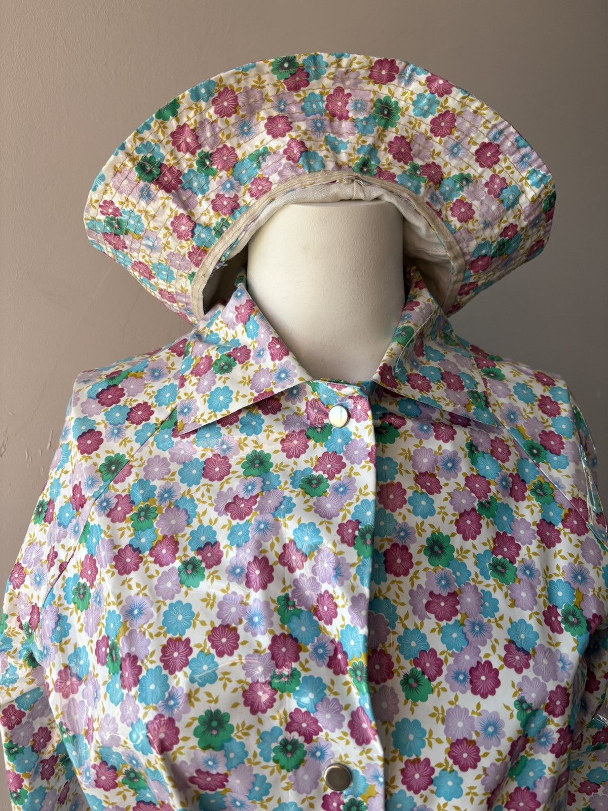 Vintage Vintage rain coat 60’s Size M / US 6-8 / IT 42-44 - 15 Thumbnail