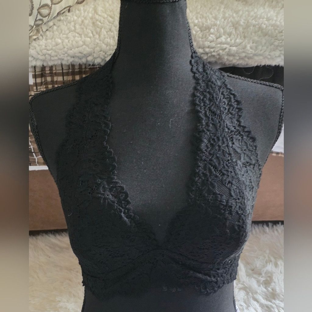 non Xhilaration Black Lace Halter Bralette with Back Closure NWT Size ONE SIZE - 2 Thumbnail