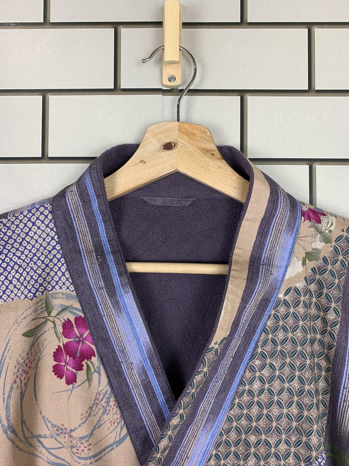 Japanese Brand × Vintage Vintage Japanese Brand Kimono Traditional Flora Designer Size US M / EU 48-50 / 2 - 11 Thumbnail