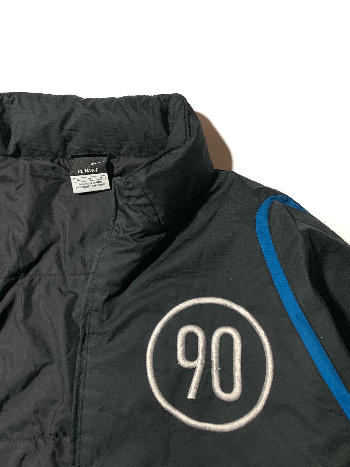 Nike NIKE TOTAL 2000s padded jacket Size US M / EU 48-50 / 2 - 11 Thumbnail