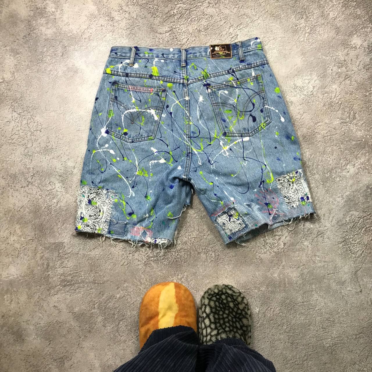 Vintage VINTAGE DISTRESSED PAINTED DENIM SHORTS JAPAN CASUAL Y2K 90s Size US 34 / EU 50 - 3 Thumbnail