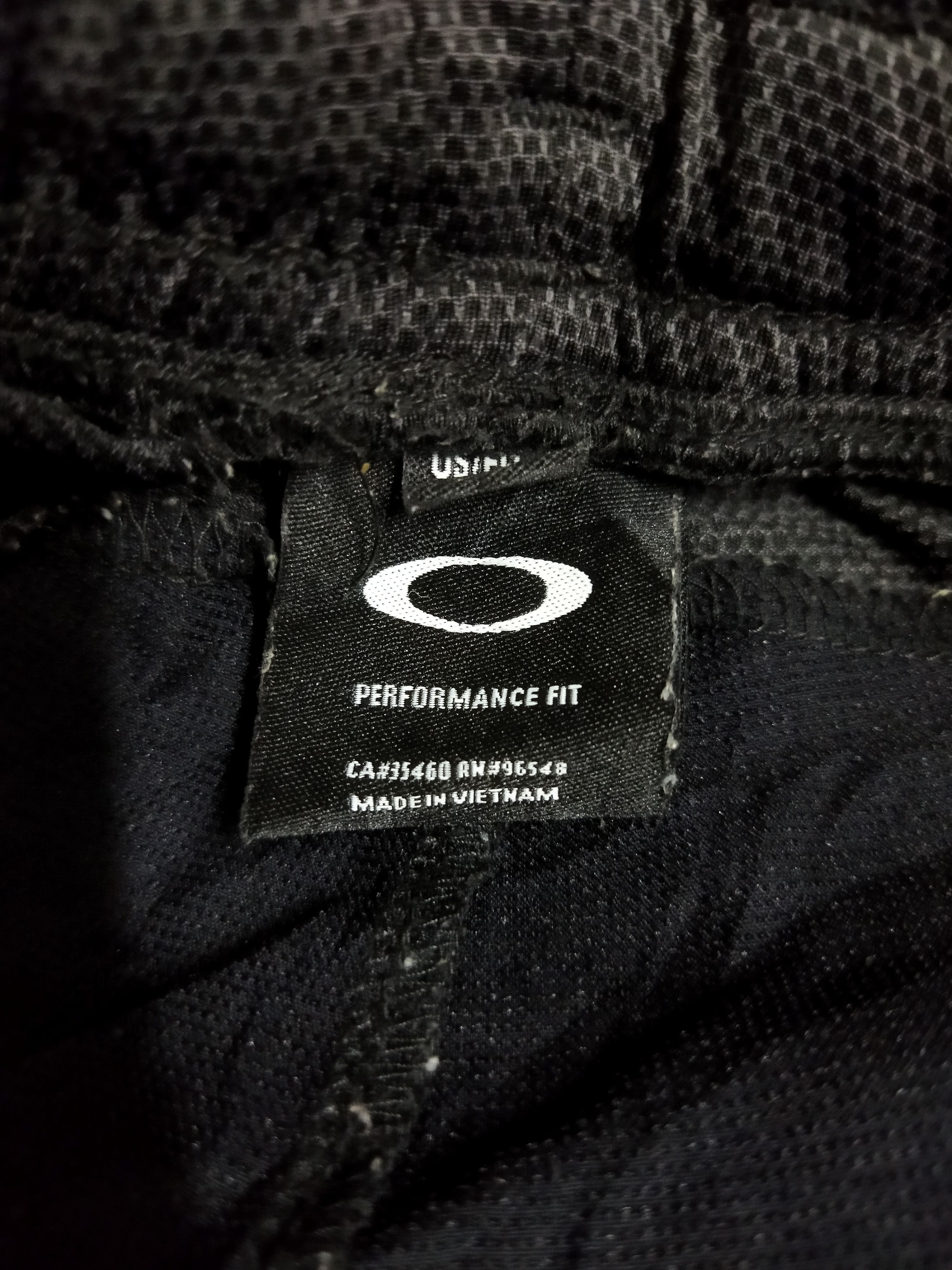 Oakley Oakley Shorts Pants Size US 30 / EU 46 - 4 Thumbnail