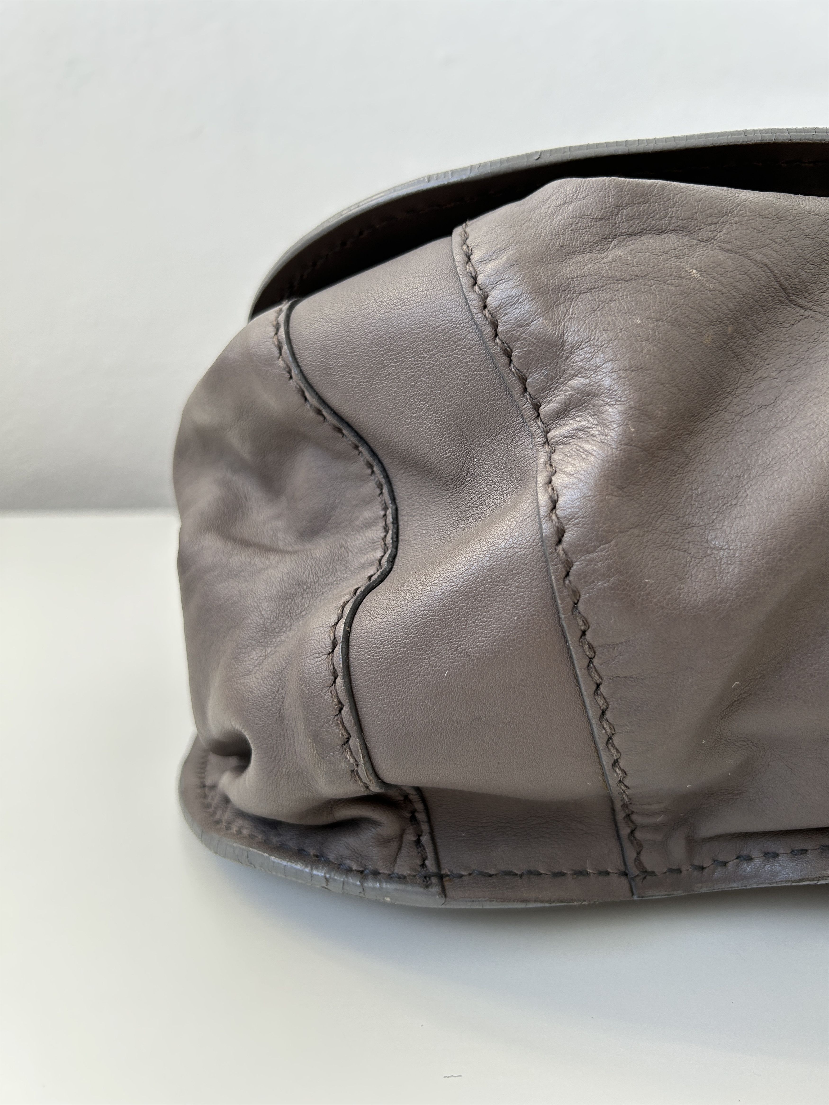 Dolce & Gabbana D&G Natalia leather drawstring hobo handbag Size ONE SIZE - 10 Thumbnail