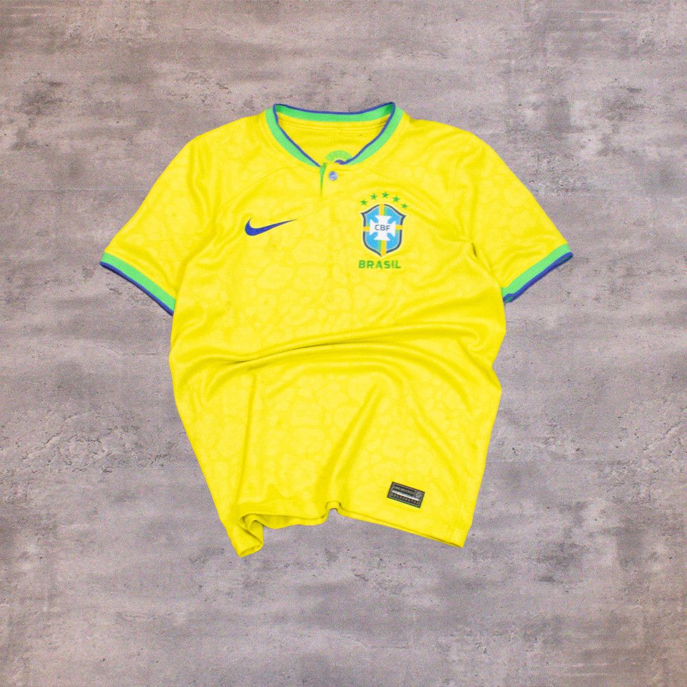 Nike Y2K 2000's 00's Nike Brazil Home Yellow Pattern Jersey Size US XS / EU 42 / 0 - 1 Thumbnail