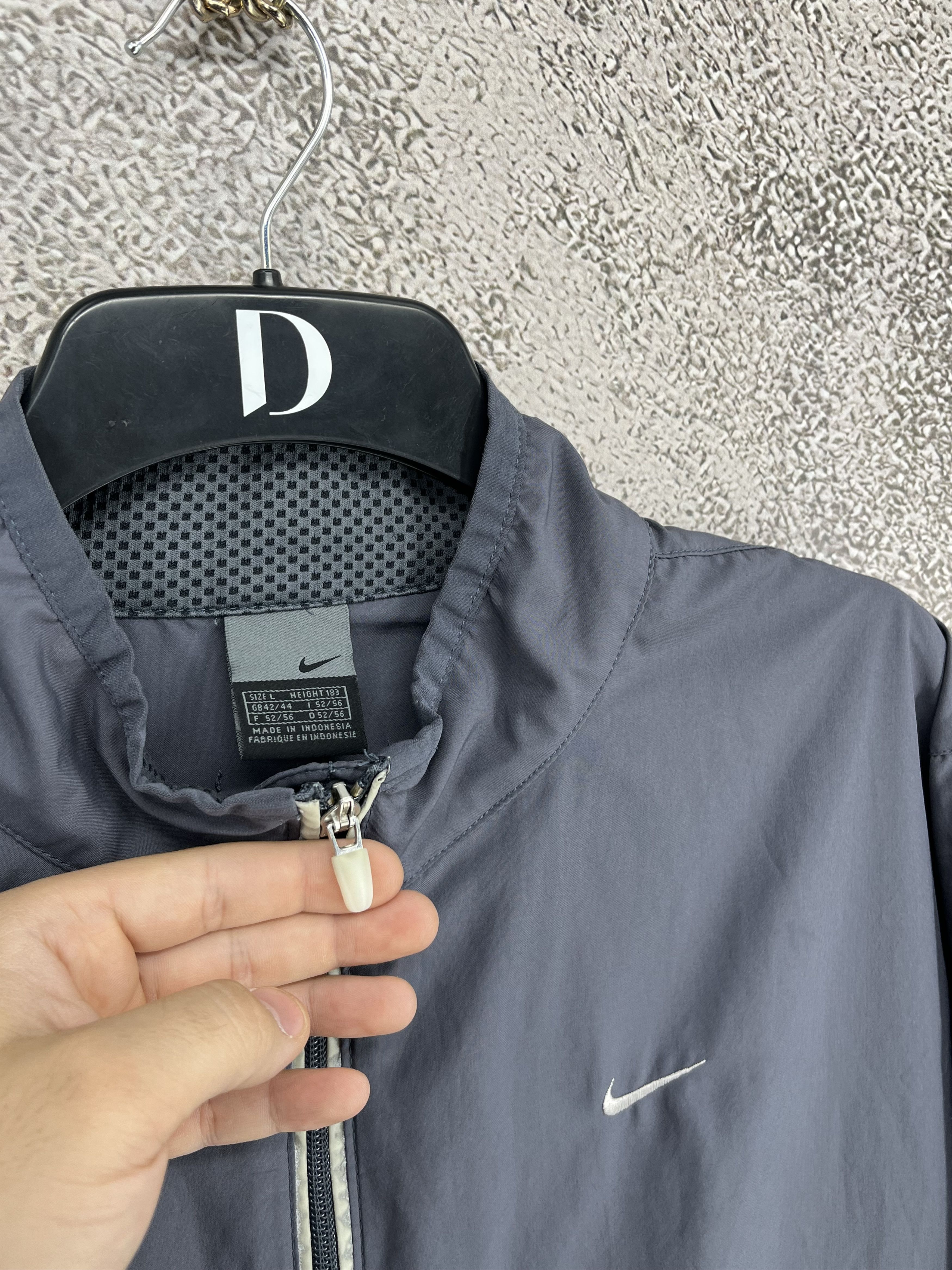 Nike Vintage Y2K Nike Drill jacket Retro Archive 2000s Size US L / EU 52-54 / 3 - 7 Thumbnail