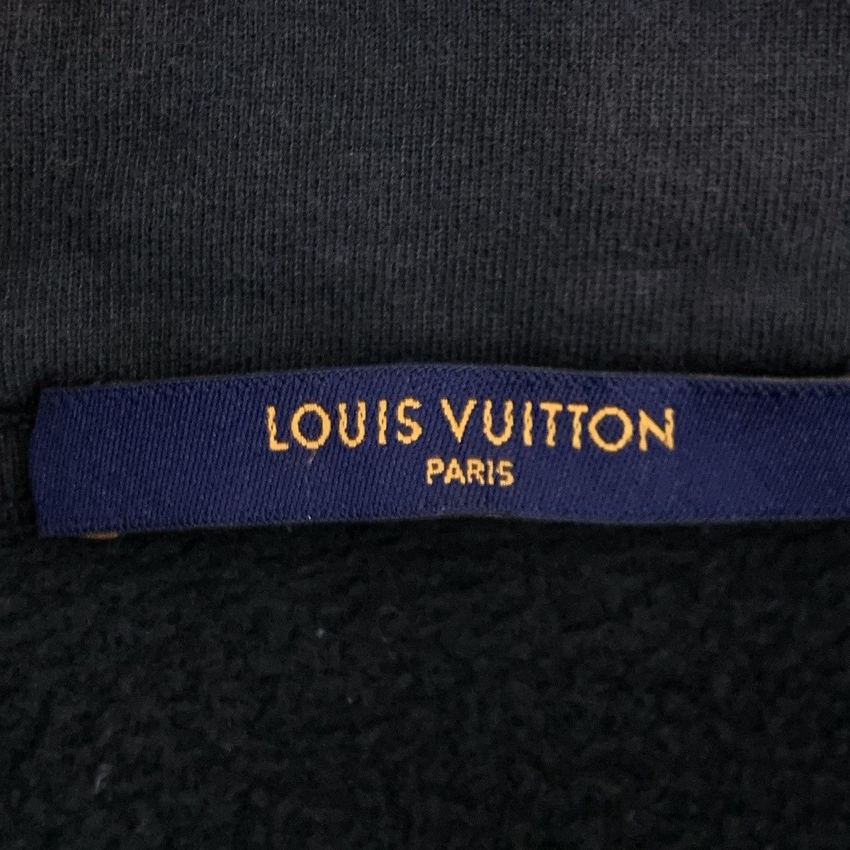Louis Vuitton Louis Vuitton Letter Printed Hooded Sweatshirt K26WX Size US M / EU 48-50 / 2 - 6 Thumbnail