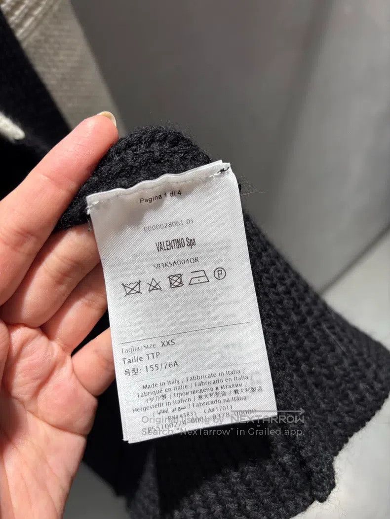 Valentino Valentino Black pendulum color scheme sheep wool knit card Size XXS / US 00 / IT 34 - 4 Thumbnail
