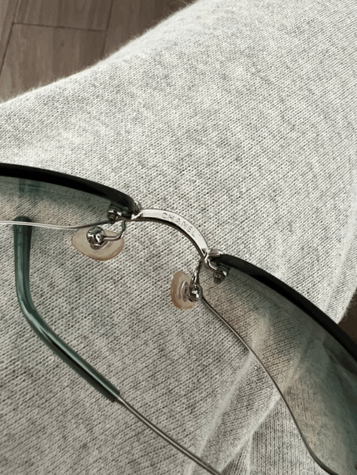 Chanel Chanel Sunglasses 4017-D CC Rhinestone Logo Rimless Vintage Size ONE SIZE - 3 Thumbnail
