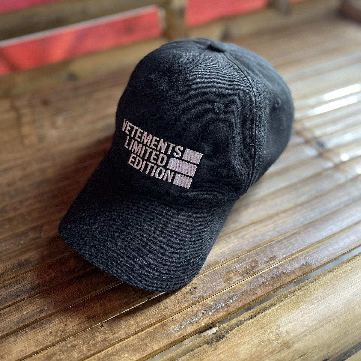 Vetements Vetements Limited Edition Hats Size ONE SIZE - 1 Thumbnail