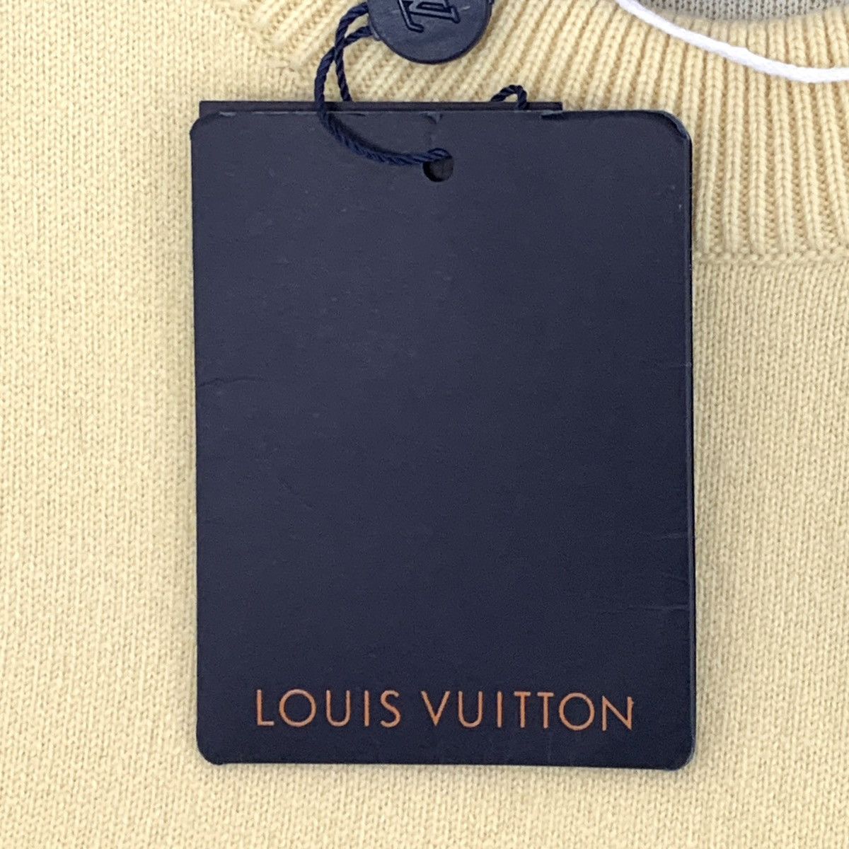 Louis Vuitton Louis Vuitton Pale Yellow Long Sleeve Knit Sweater K26WX Size XS / US 0-2 / IT 36-38 - 9 Thumbnail