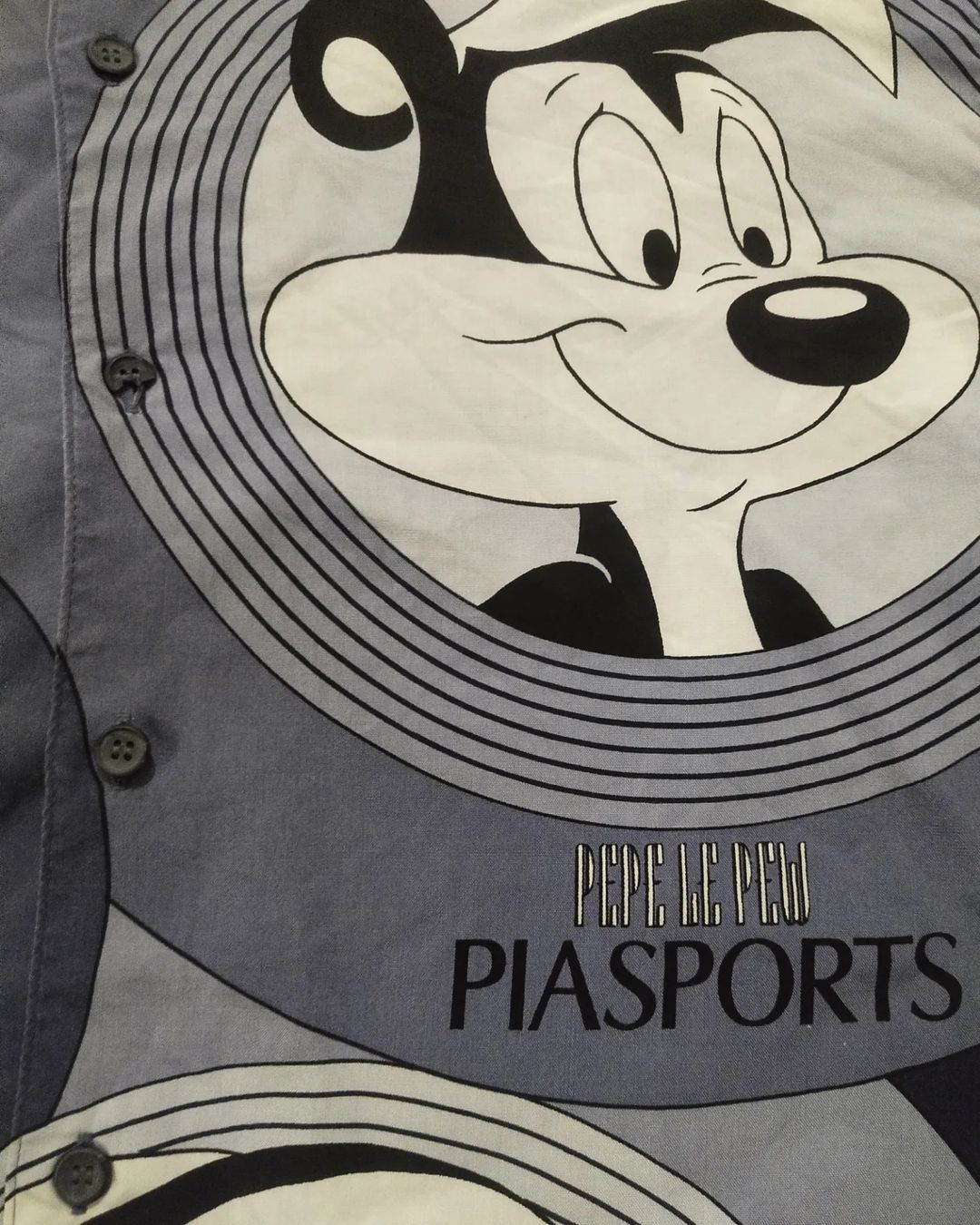 Vintage Vintage Pepe Le Pew Warner Bros x Piasport AOP Shirt Size US L / EU 52-54 / 3 - 2 Thumbnail