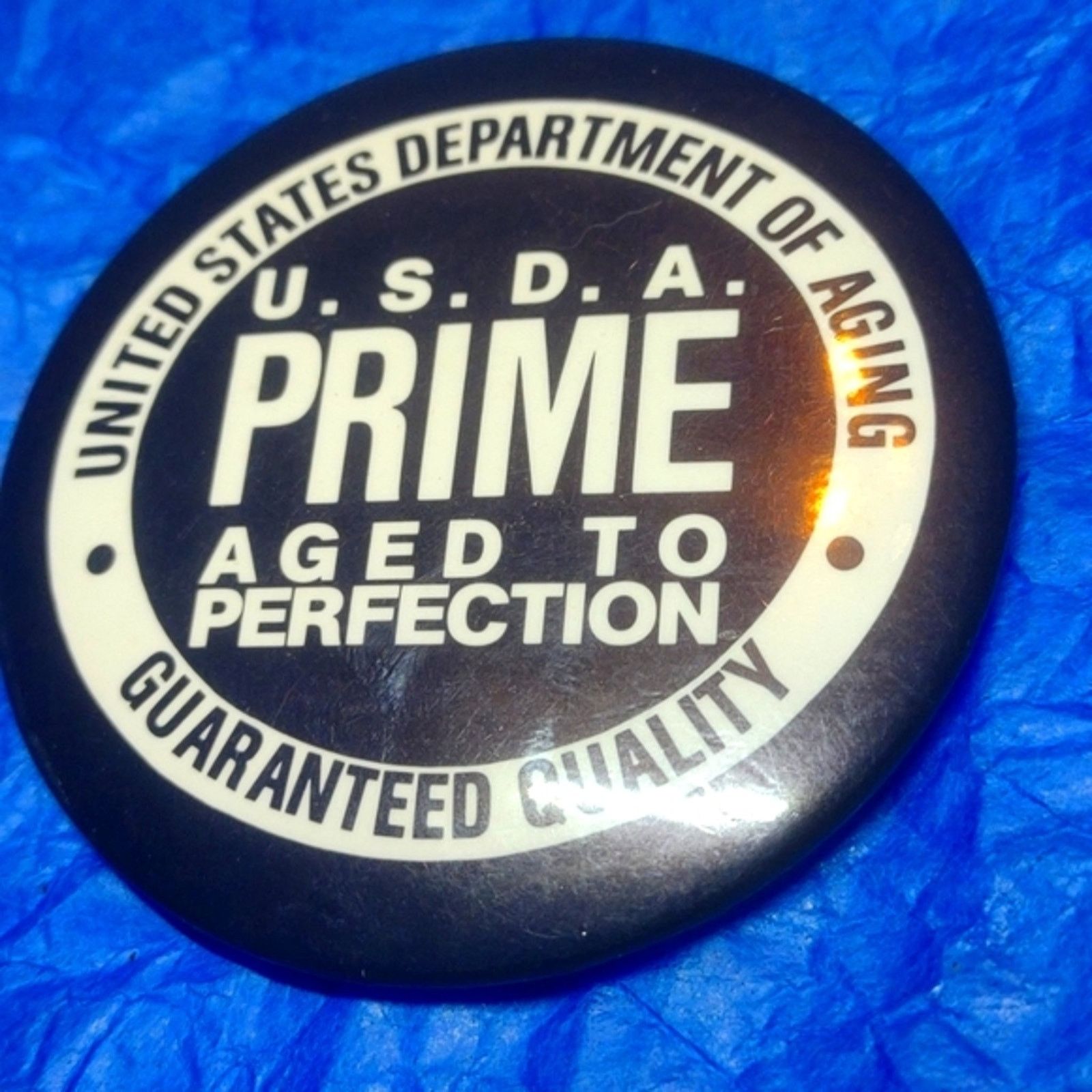 Vintage ~U.S department of aging~USDA prime aged to perfection Size ONE SIZE - 1 Preview