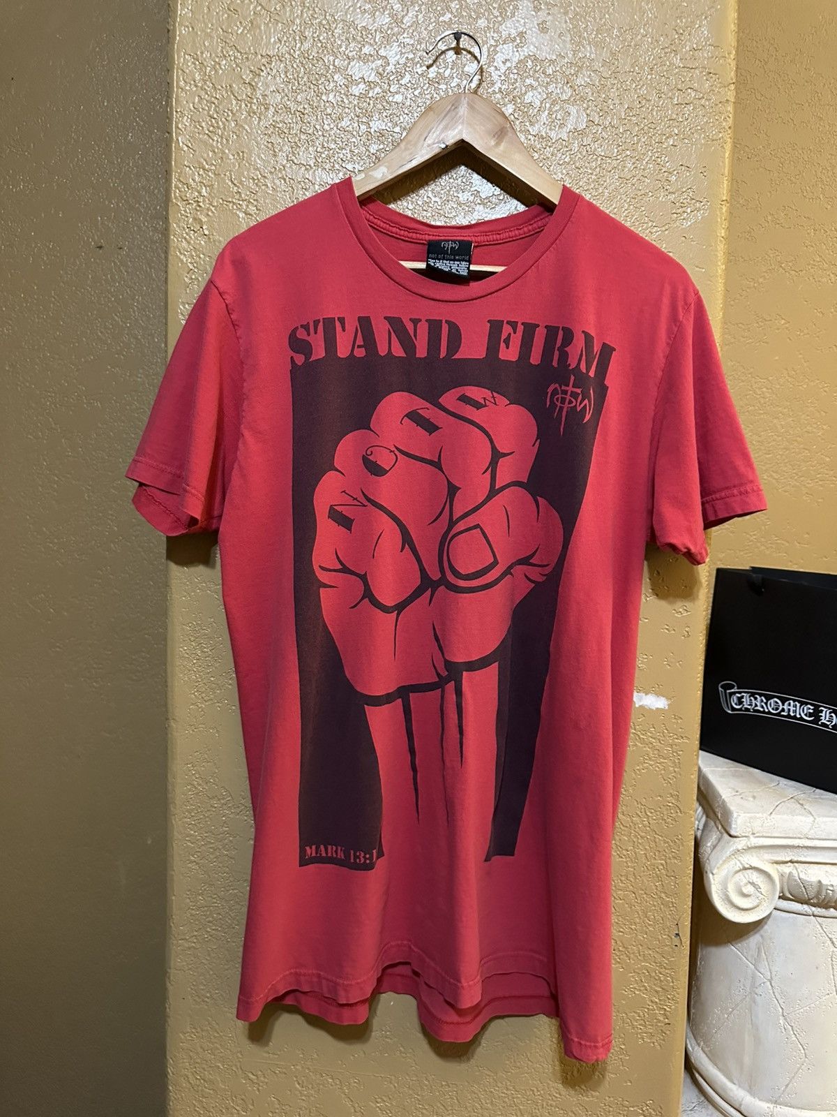 Vintage 🕊️ Vintage Jesus MARK 13:13 Not of This World T Shirt Size US L / EU 52-54 / 3 - 1 Thumbnail